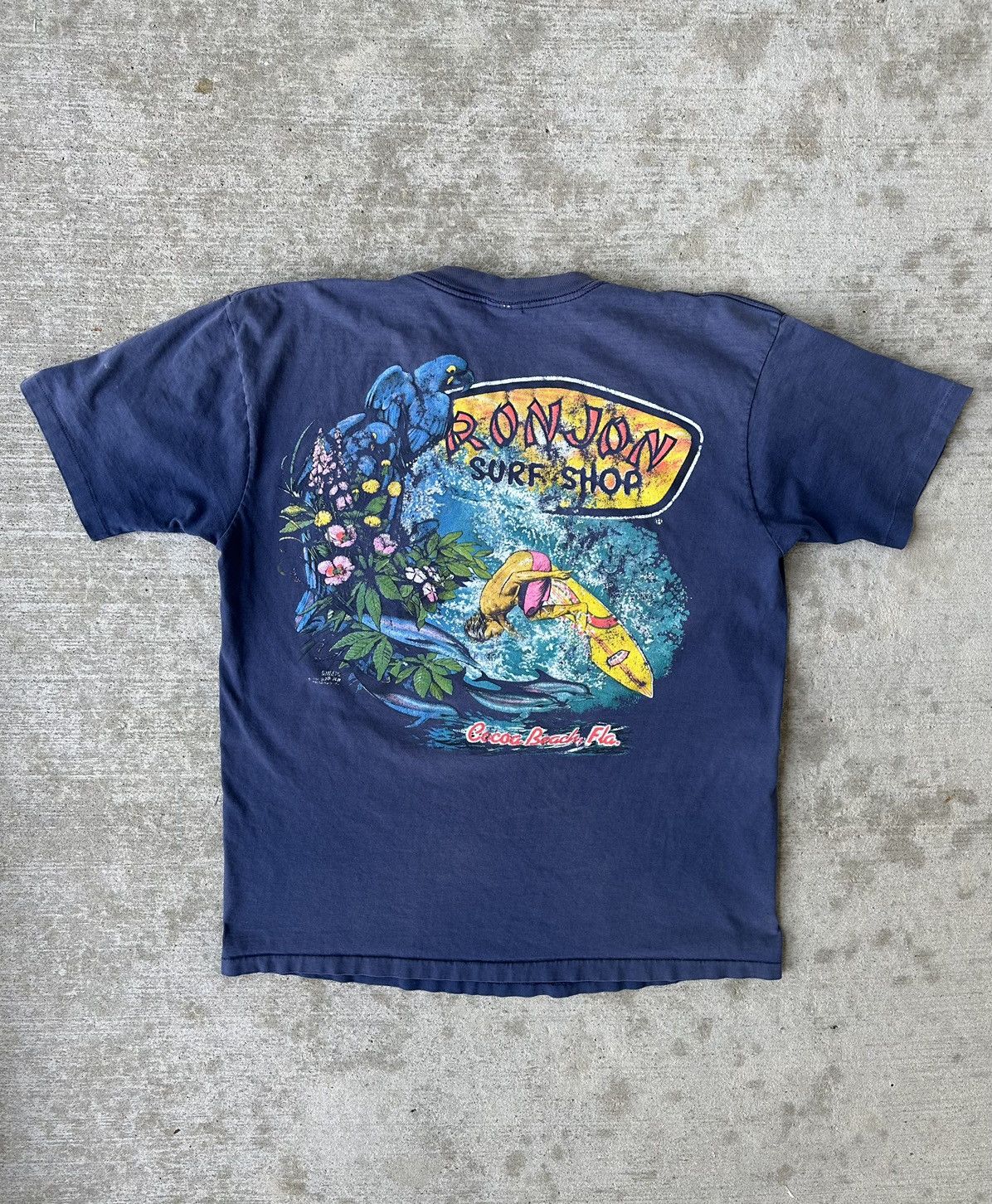 Ron Jon Surf Shop Sun-Faded 90s Single Stitch Graphic Ron Jon Tee Shirt Size US L / EU 52-54 / 3 - 1 Thumbnail