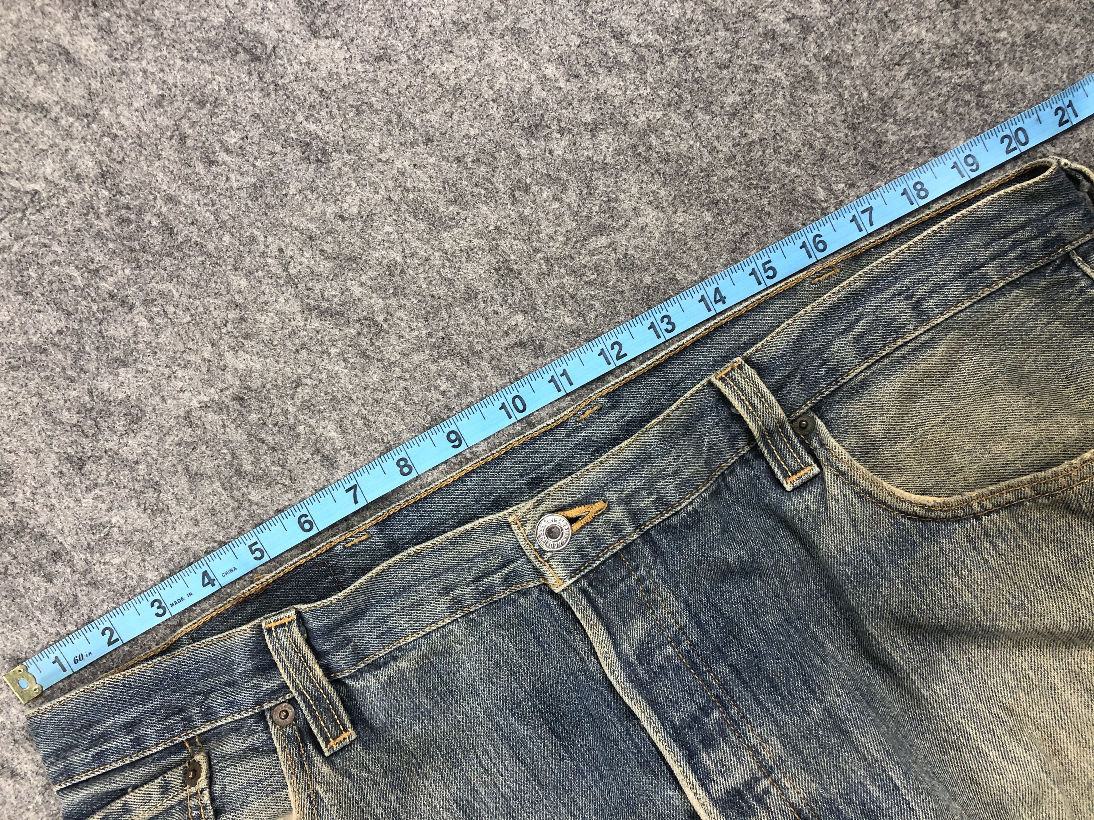 Levi's Ripped Blue Distressed Vintage Levi's 501 Denim -JN1148 Size US 41 - 5 Thumbnail