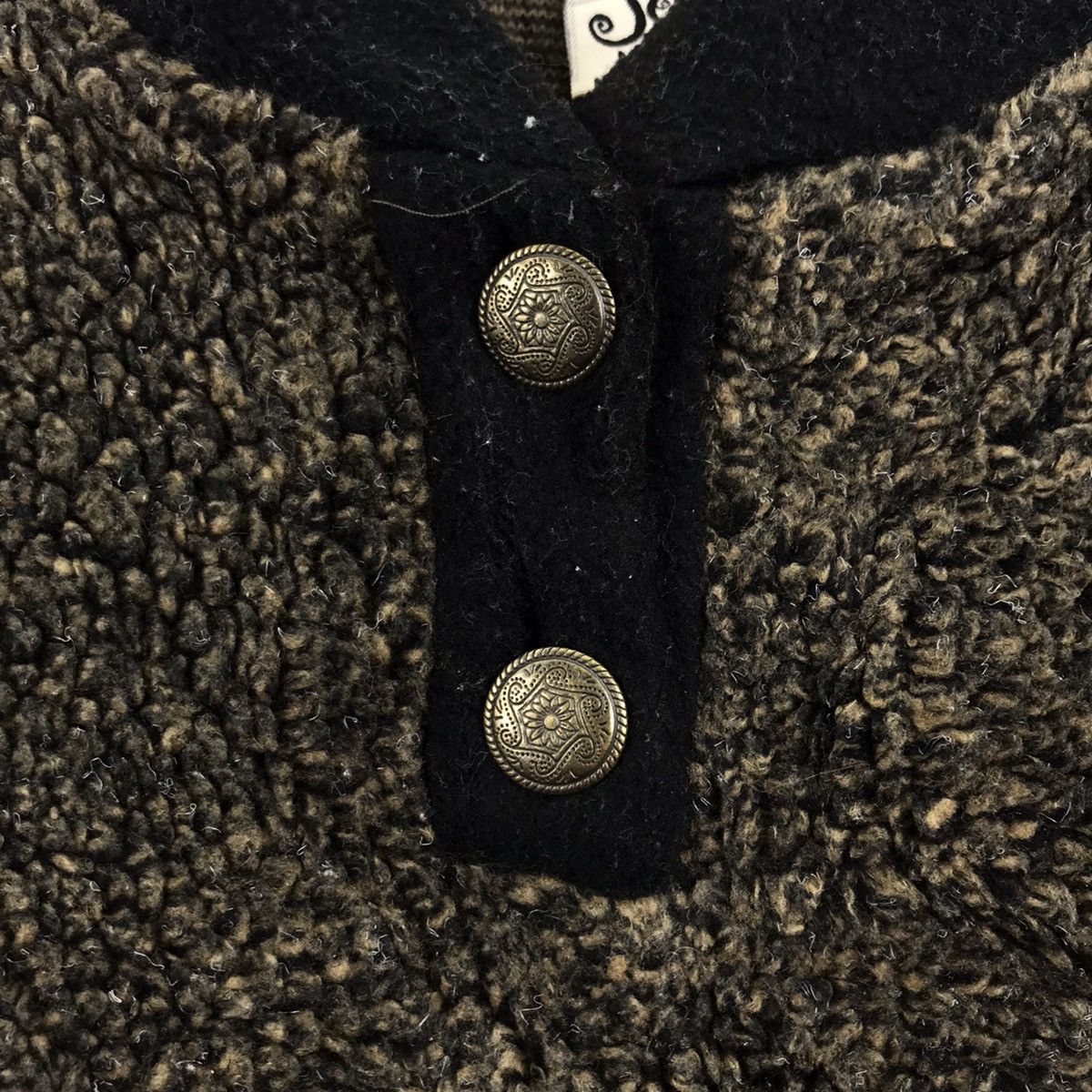 Vintage Vintage JARRAY SPORTSWEAR Canada Fleece Button Sweatshirt Size US M / EU 48-50 / 2 - 4 Thumbnail
