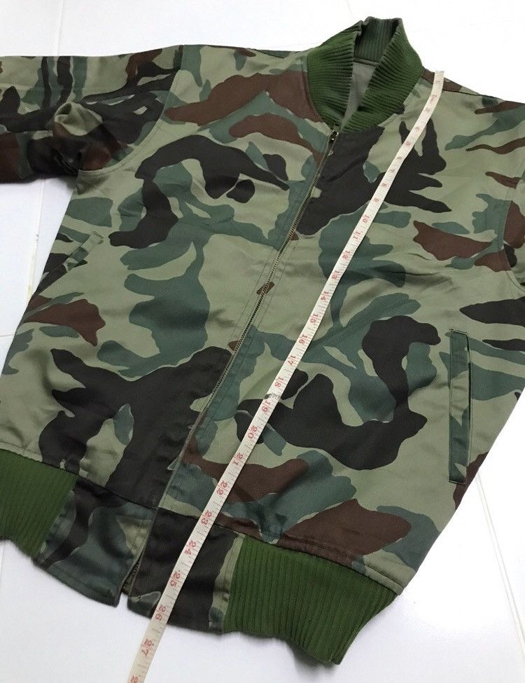 Vintage Vintage army reversible bomber jacket Size US M / EU 48-50 / 2 - 6 Thumbnail