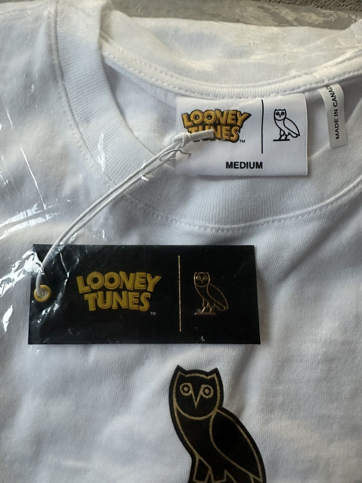 Drake OVO x Looney Tunes Longsleeve T-Shirt new with tags rare Size US M / EU 48-50 / 2 - 4 Thumbnail