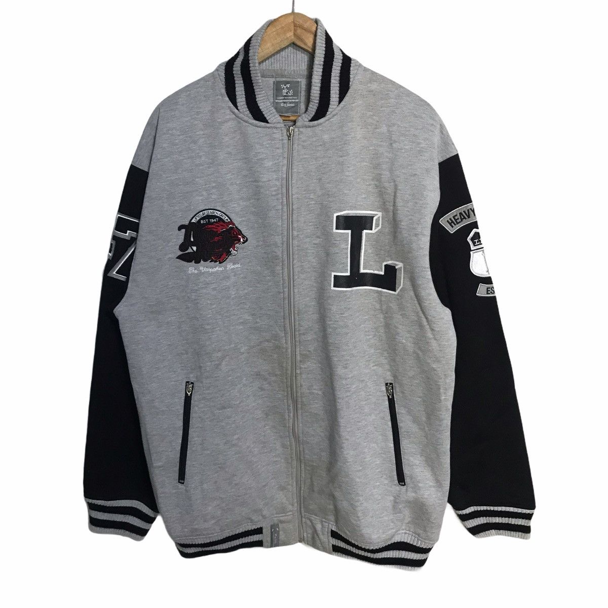 LRG Oversize LRG lion rock big embroid varsity Size US XXL / EU 58 / 5 - 2 Thumbnail