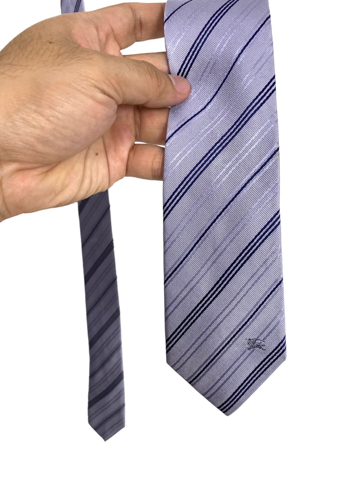 Burberry Rare‼️ Burberry Black Label Skinny Neck Tie Small Logo Japan Size ONE SIZE - 2 Thumbnail