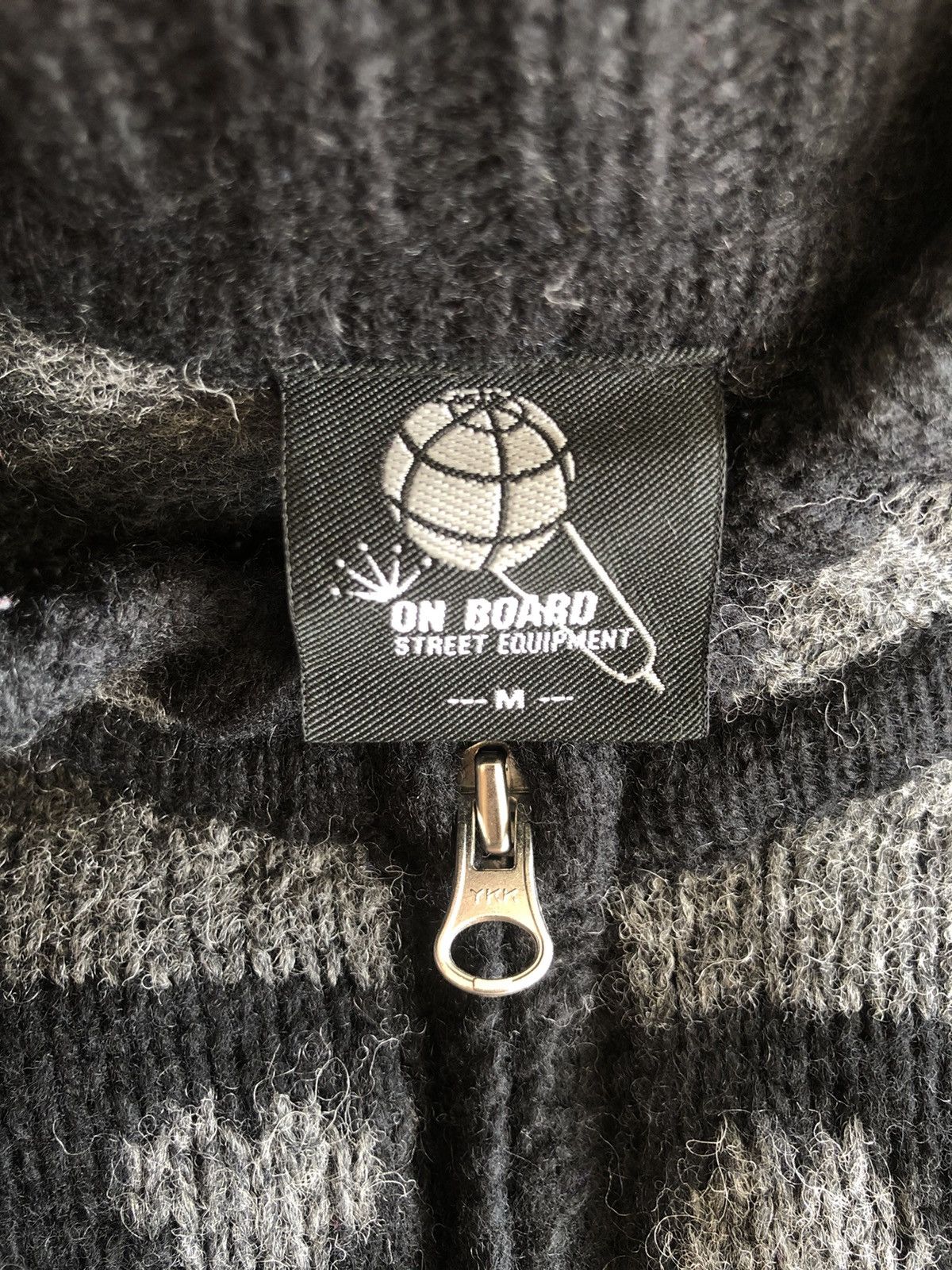 Aran Isles Knitwear GRAIL🔥On Board 🇯🇵 Hysteric 🐅 Zipper Knit Sweater Size US M / EU 48-50 / 2 - 7 Thumbnail
