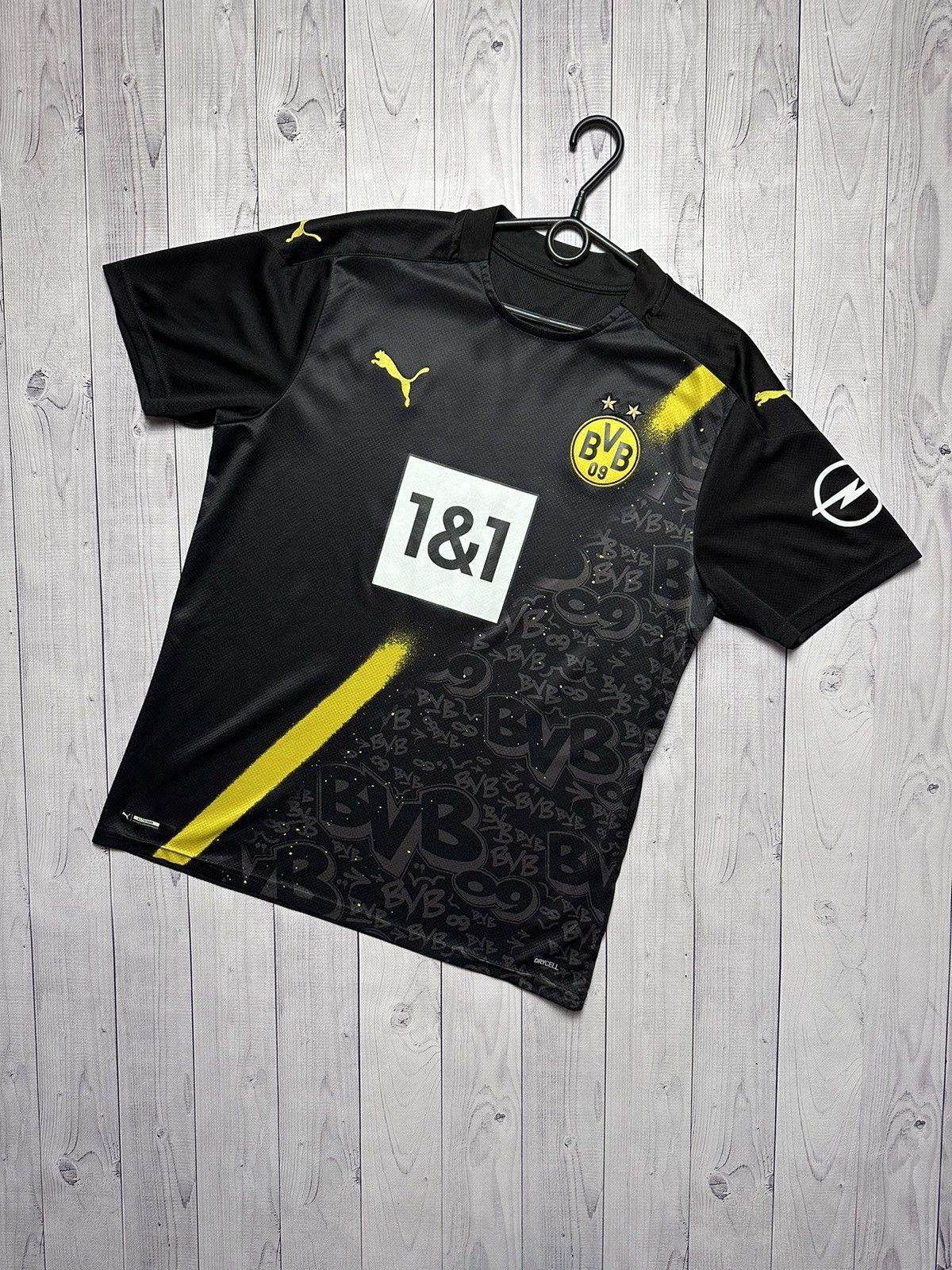 Borussia Dortmund soccer jersey puma black size L