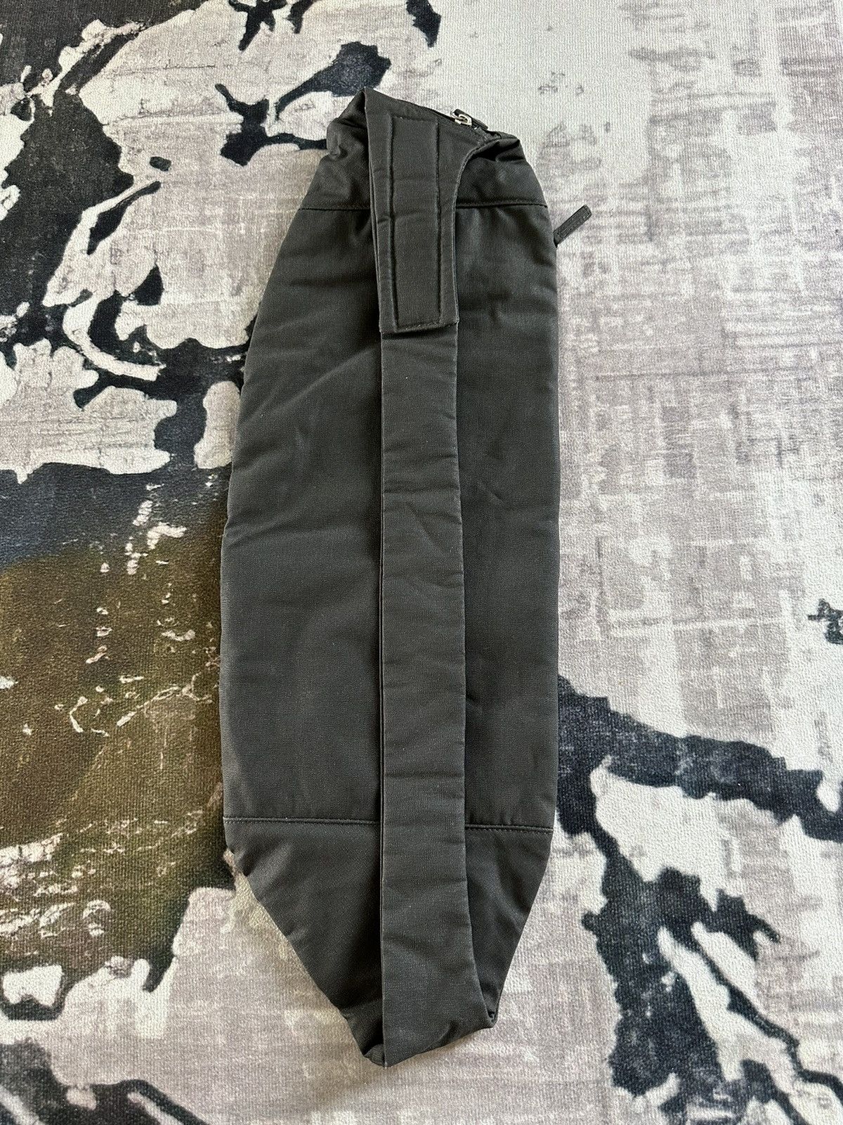 French Connection 2000s archive FCUK utility pro slim crossbody multi pocket Size ONE SIZE - 8 Thumbnail