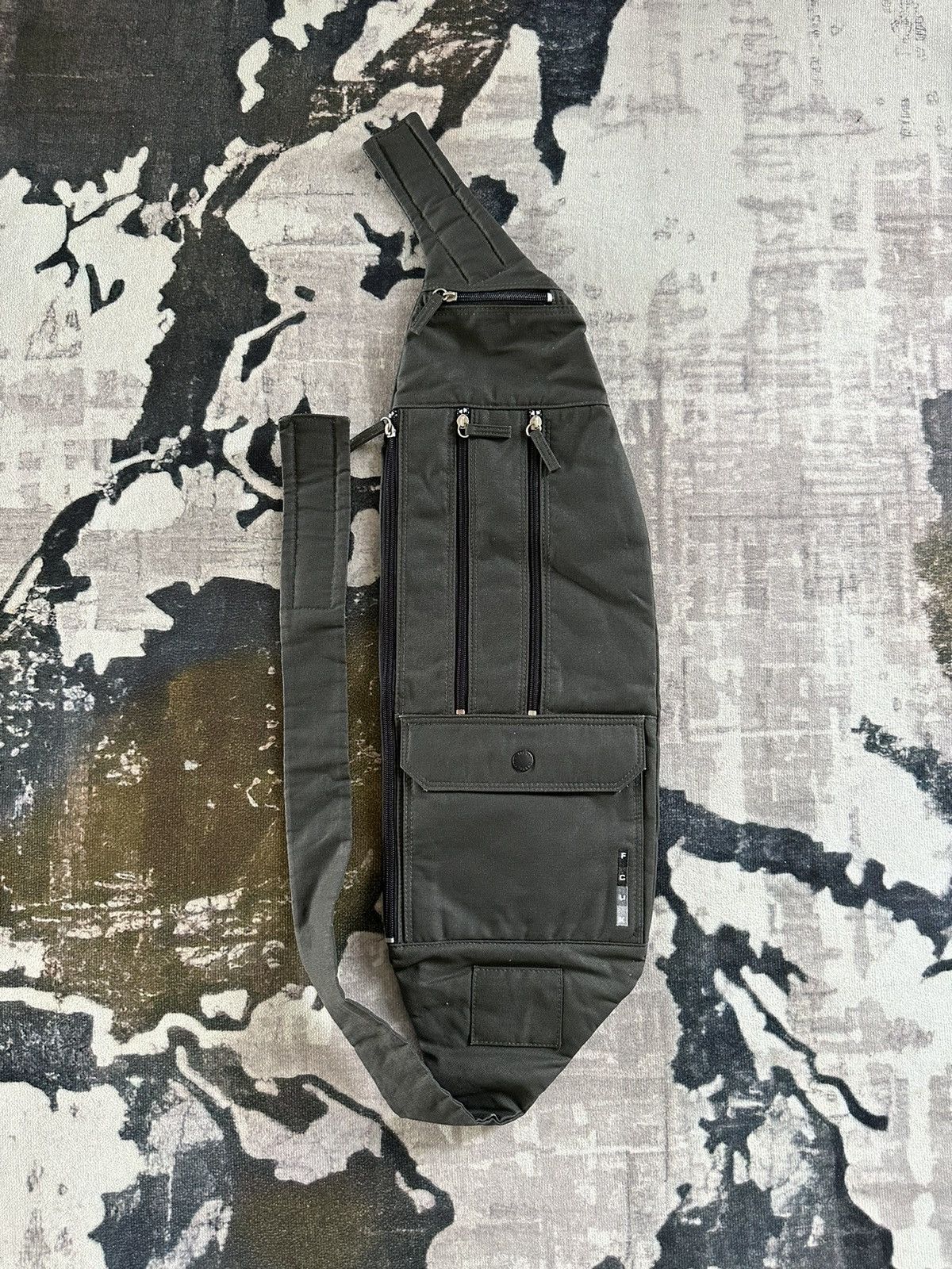 French Connection 2000s archive FCUK utility pro slim crossbody multi pocket Size ONE SIZE - 2 Thumbnail