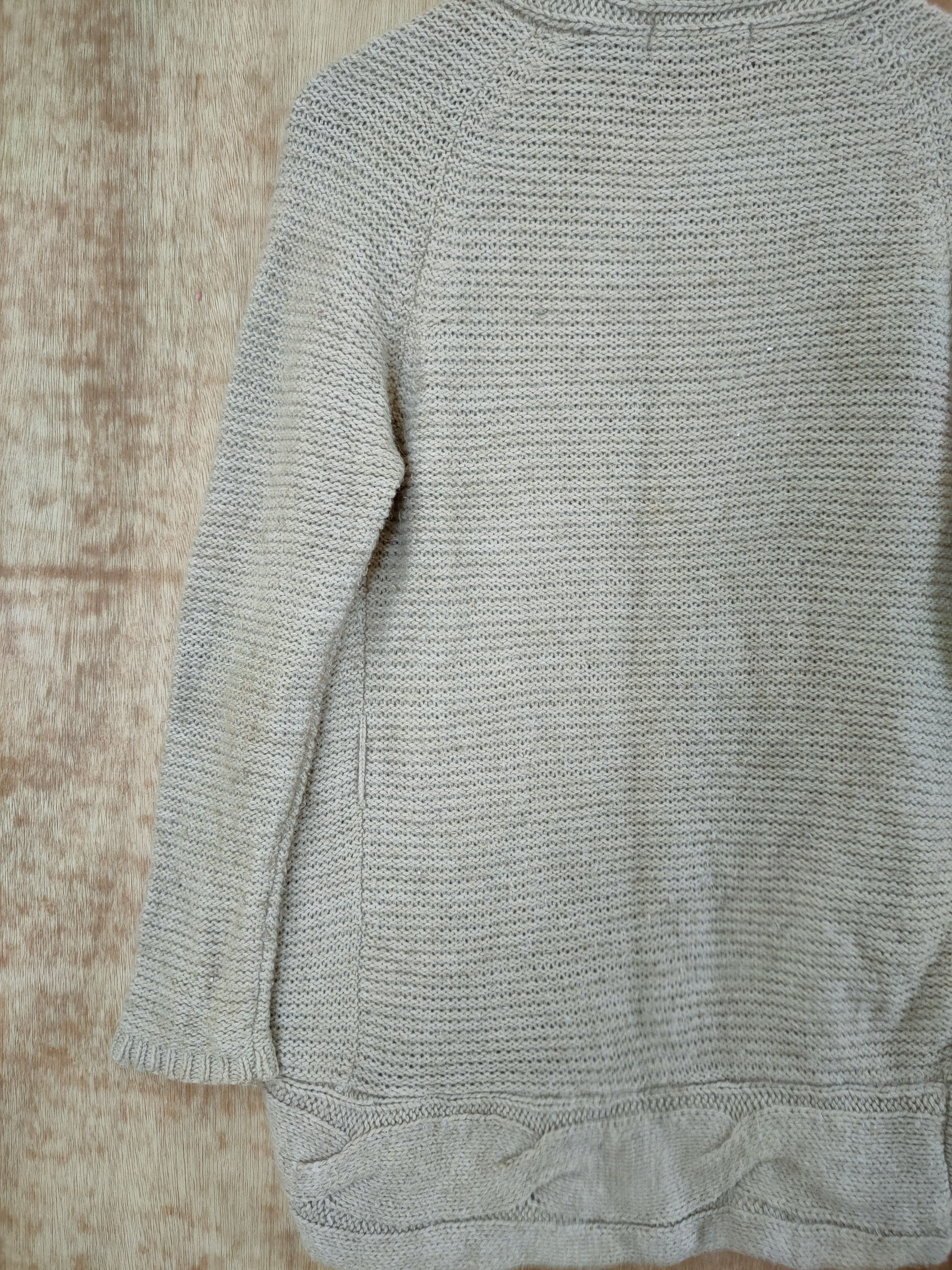 Aran Isles Knitwear D Galloria Japan aran isle cable knitwear cardigan #46-551 Size US M / EU 48-50 / 2 - 7 Thumbnail