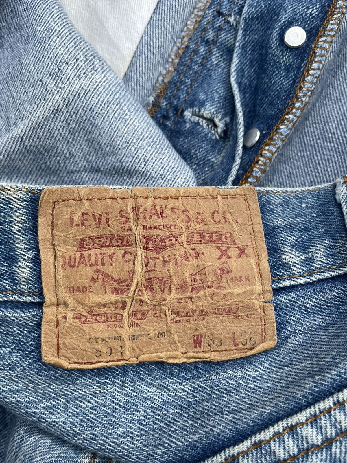 Levi's Vintage Levi’s 501 x Style Counsel 1986 Custom Distressed Size US 34 / EU 50 - 10 Thumbnail