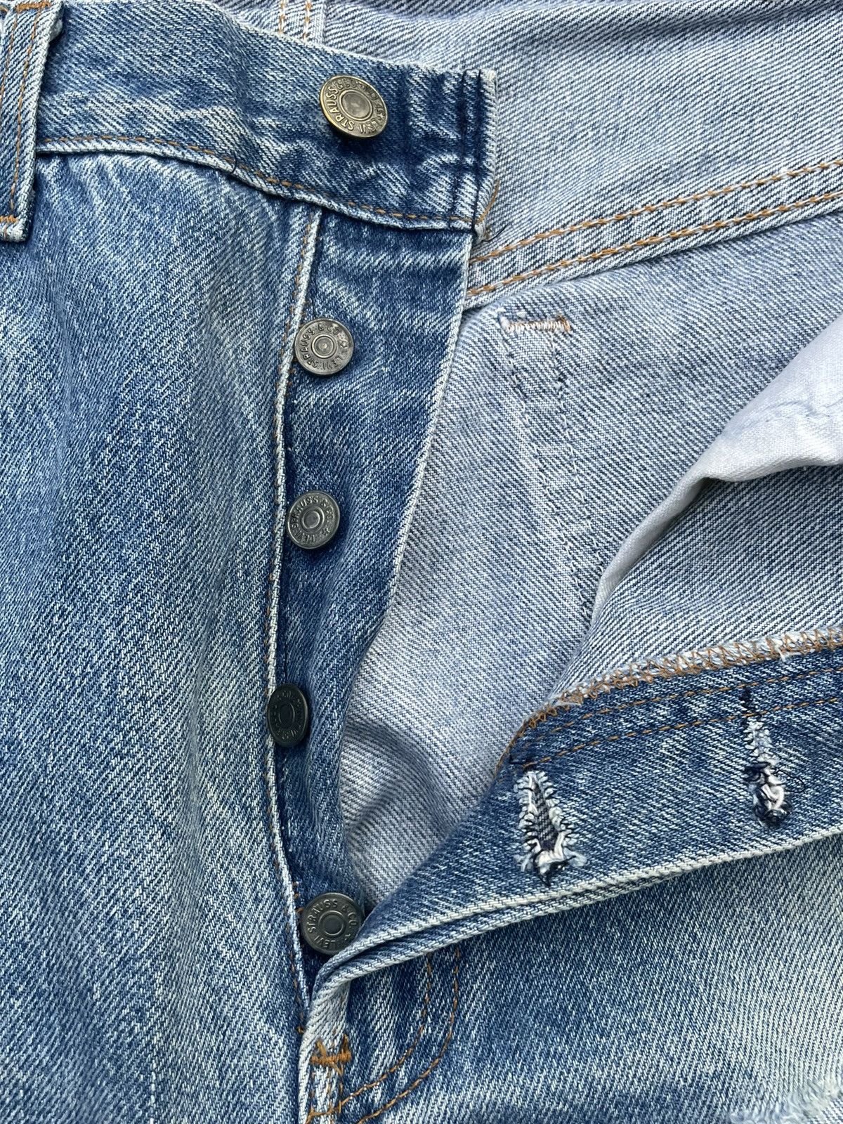Levi's Vintage Levi’s 501 x Style Counsel 1986 Custom Distressed Size US 34 / EU 50 - 19 Thumbnail