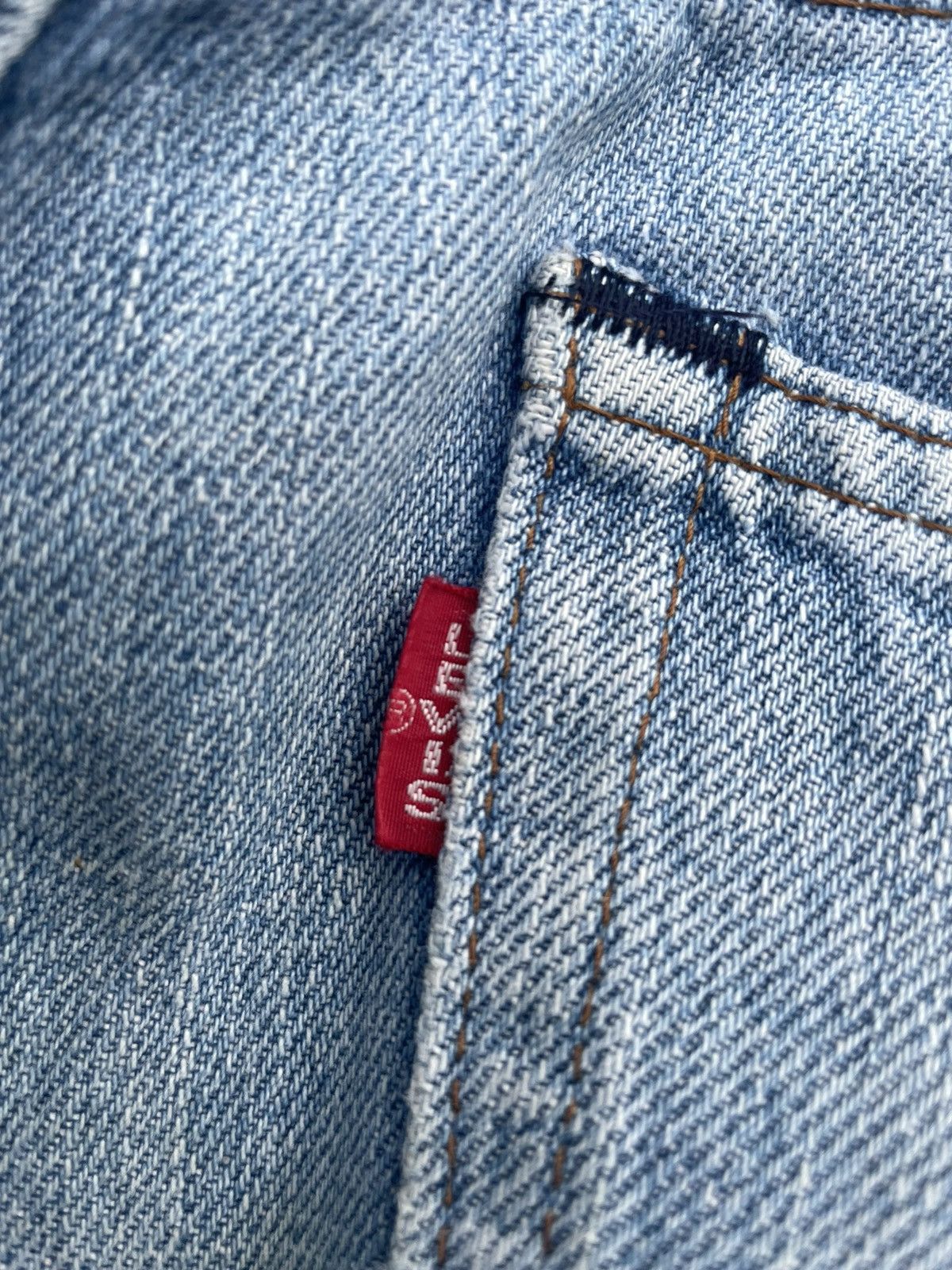 Levi's Vintage Levi’s 702 E 1987 Aging Faded Distressed Size US 28 / EU 44 - 12 Thumbnail