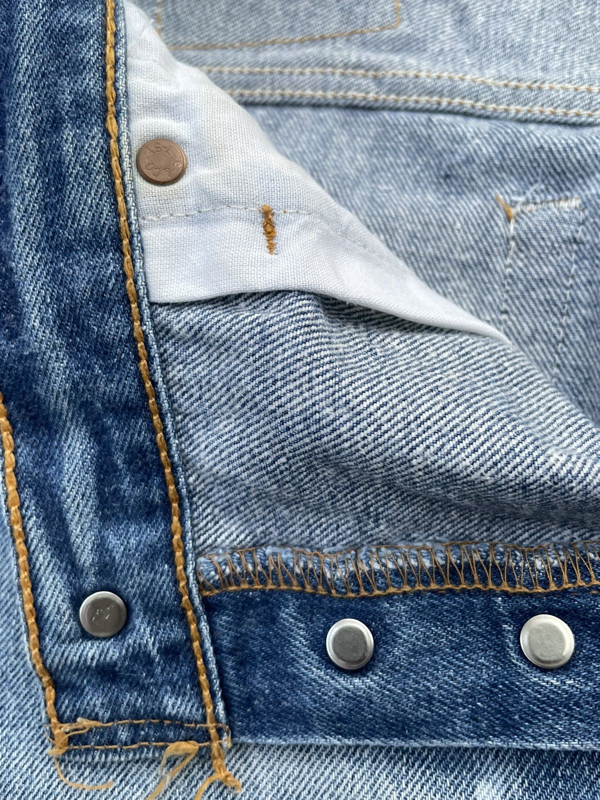 Levi's Vintage Levi’s 501XX Usa 1996 Aging Distressed Size US 31 - 15 Thumbnail