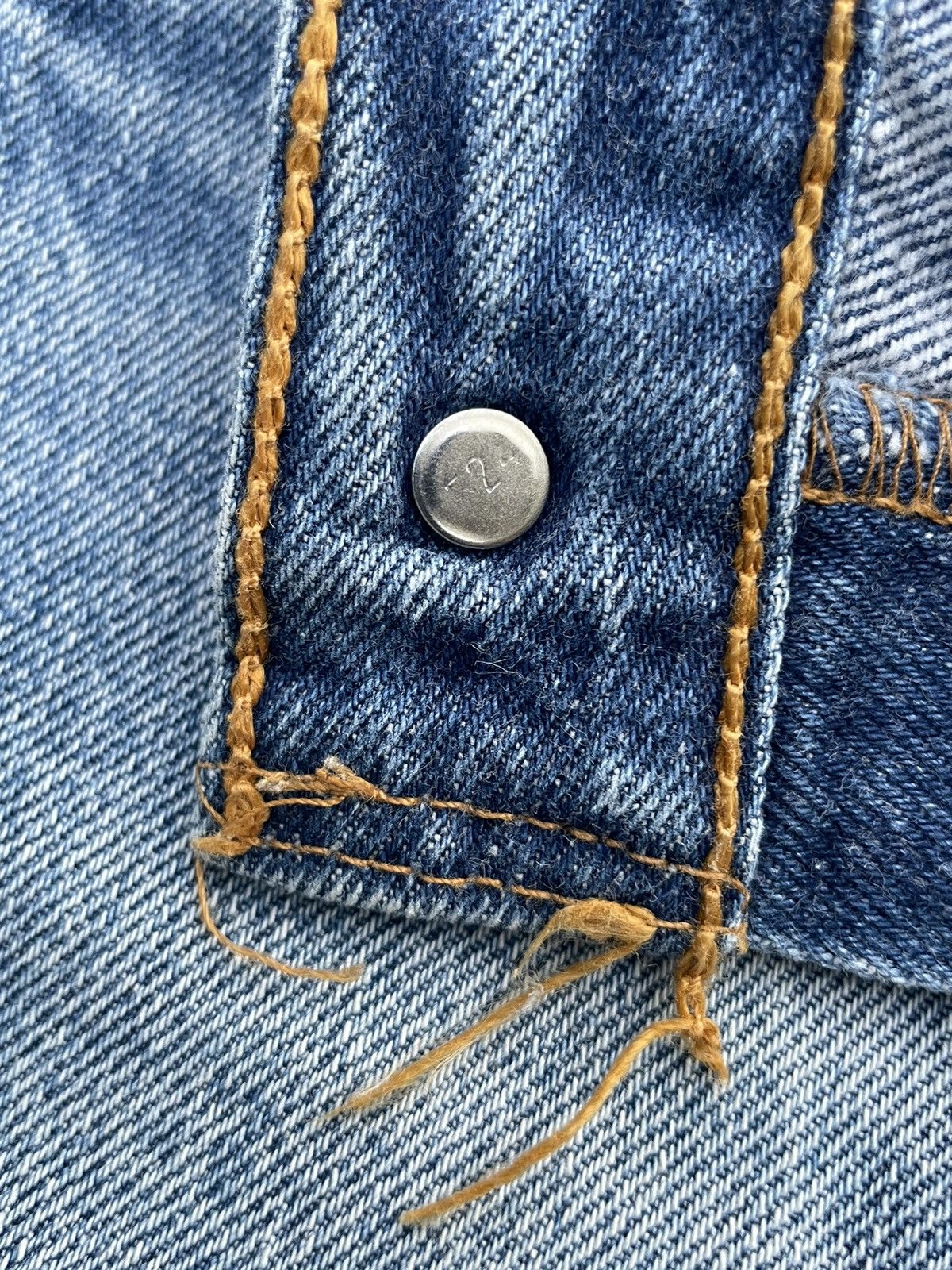 Levi's Vintage Levi’s 501XX Usa 1996 Aging Distressed Size US 31 - 14 Thumbnail