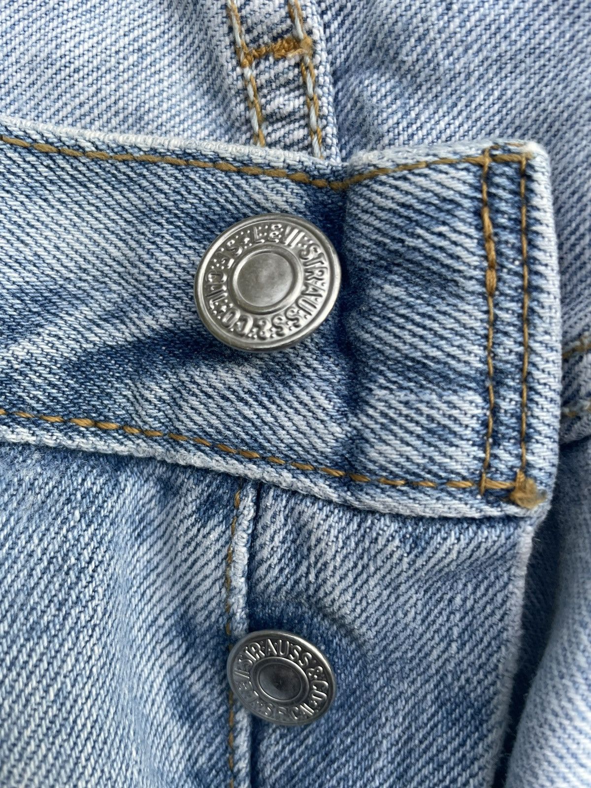Levi's Vintage 2004 Levis 501 e Columbia Faded Light Wash Denim Size US 38 / EU 54 - 20 Thumbnail