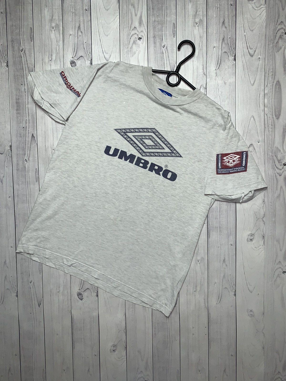 Vintage Umbro Pro Training tee big logo size S