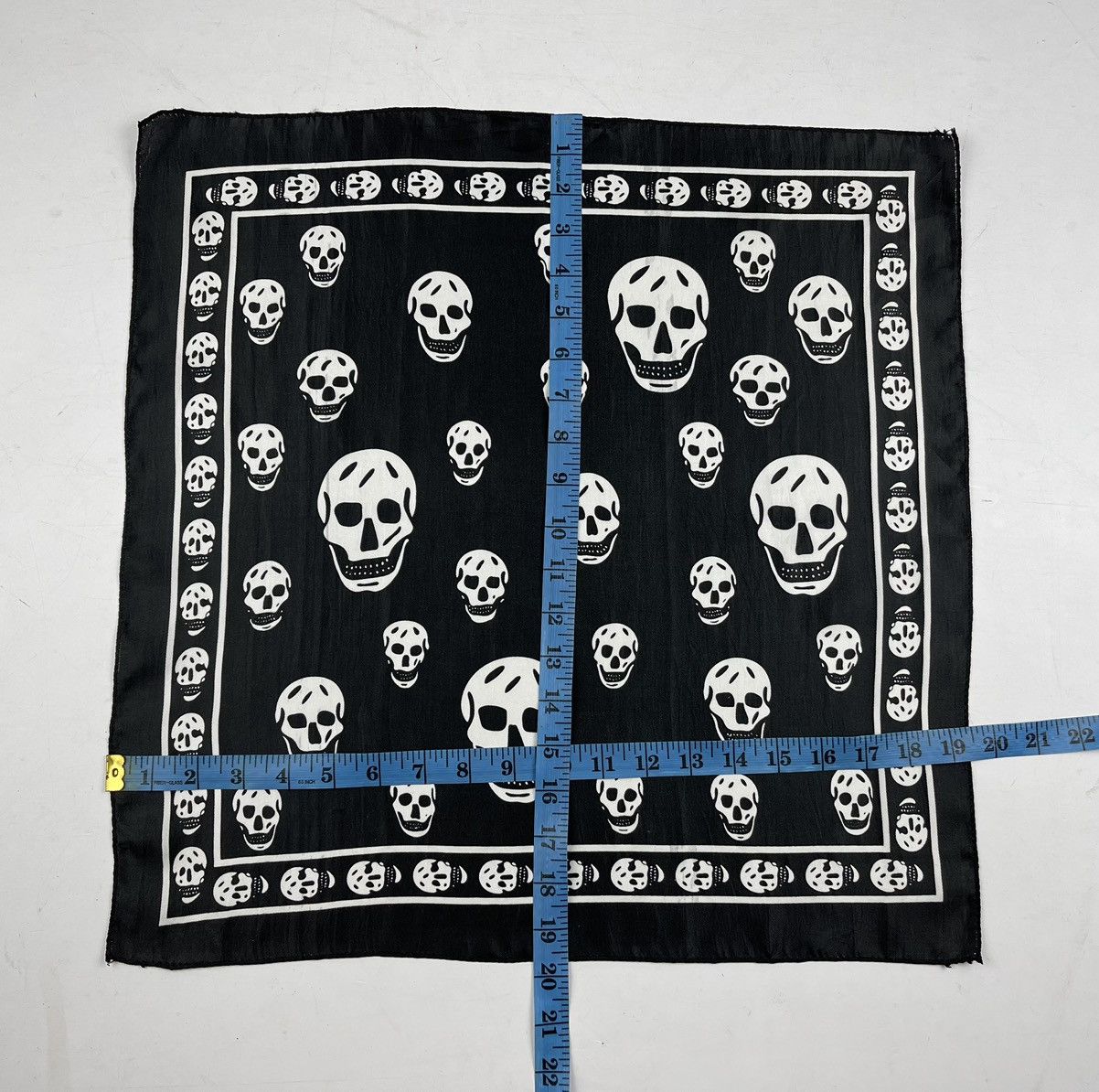 Japanese Brand skulls bandana scarf Size ONE SIZE - 7 Thumbnail