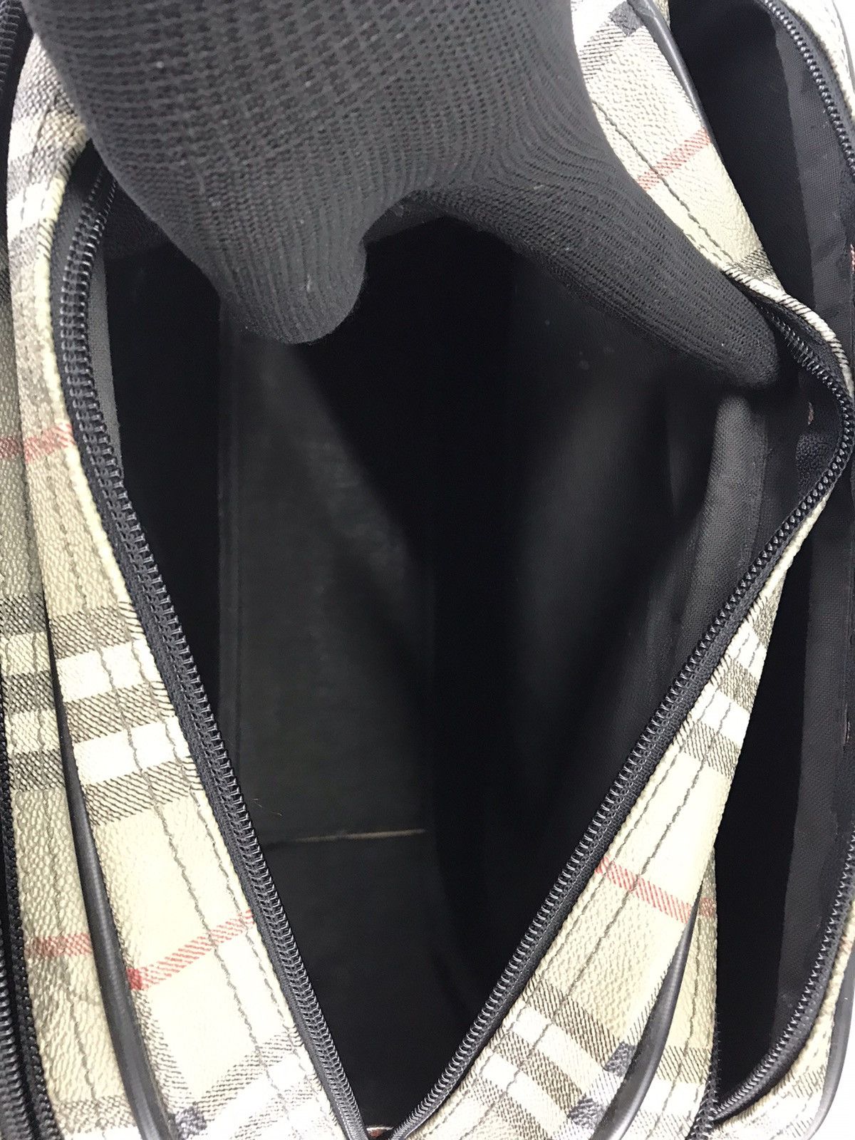 Burberry 🔥Vintage Burberrys Travel Bag mesengger Bag Size ONE SIZE - 20 Thumbnail