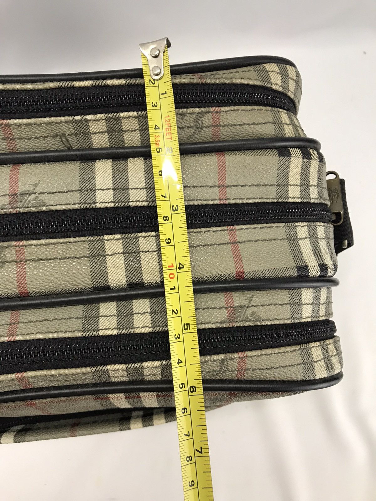 Burberry 🔥Vintage Burberrys Travel Bag mesengger Bag Size ONE SIZE - 17 Thumbnail