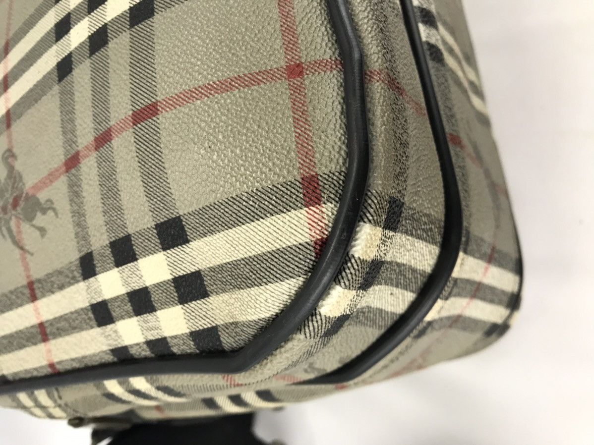 Burberry 🔥Vintage Burberrys Travel Bag mesengger Bag Size ONE SIZE - 14 Thumbnail