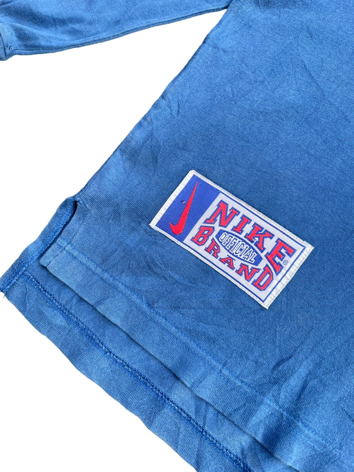 Nike Vintage Nike Long Sleave Tshirt Size US L / EU 52-54 / 3 - 5 Thumbnail