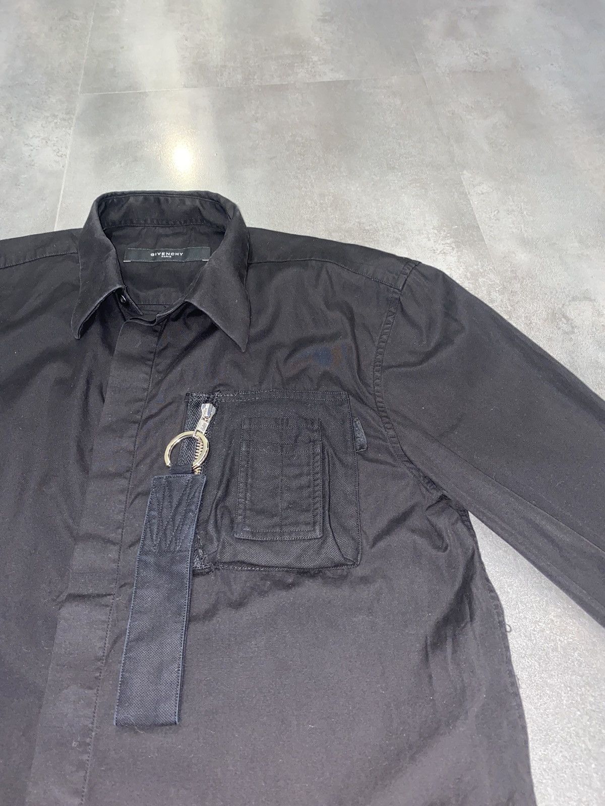 Givenchy FW14 Givenchy Tactical Pocket Button Up Shirt Size US M / EU 48-50 / 2 - 9 Thumbnail