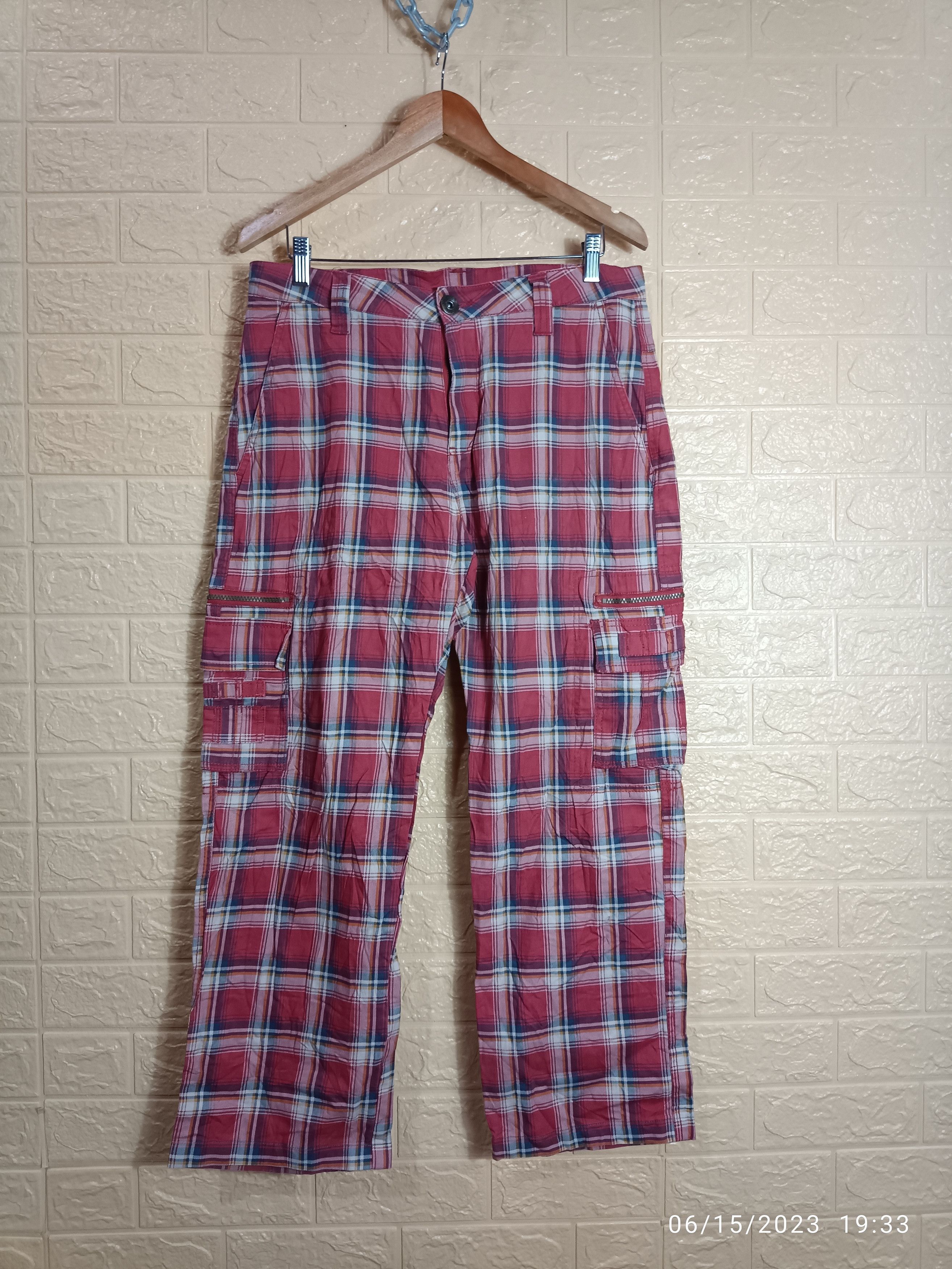 image of Kissmark Checkered Cargo Pants, Men's (Size 33)
