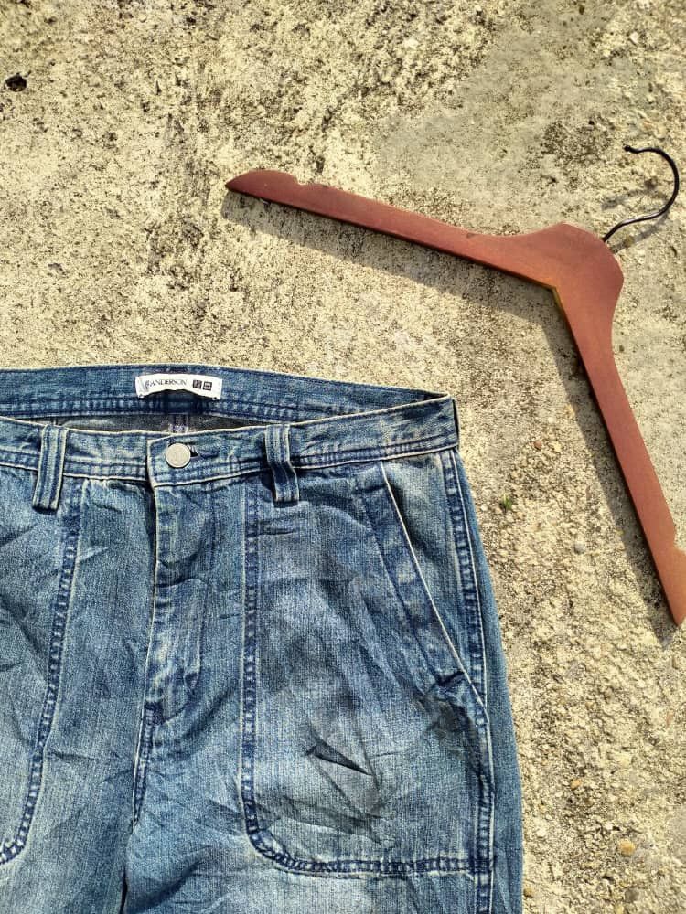 JW Anderson × Uniqlo UNIQLO X J.W.ANDERSON BLUE DENIM PANTS SIZE 32 Size US 32 / EU 48 - 2 Thumbnail