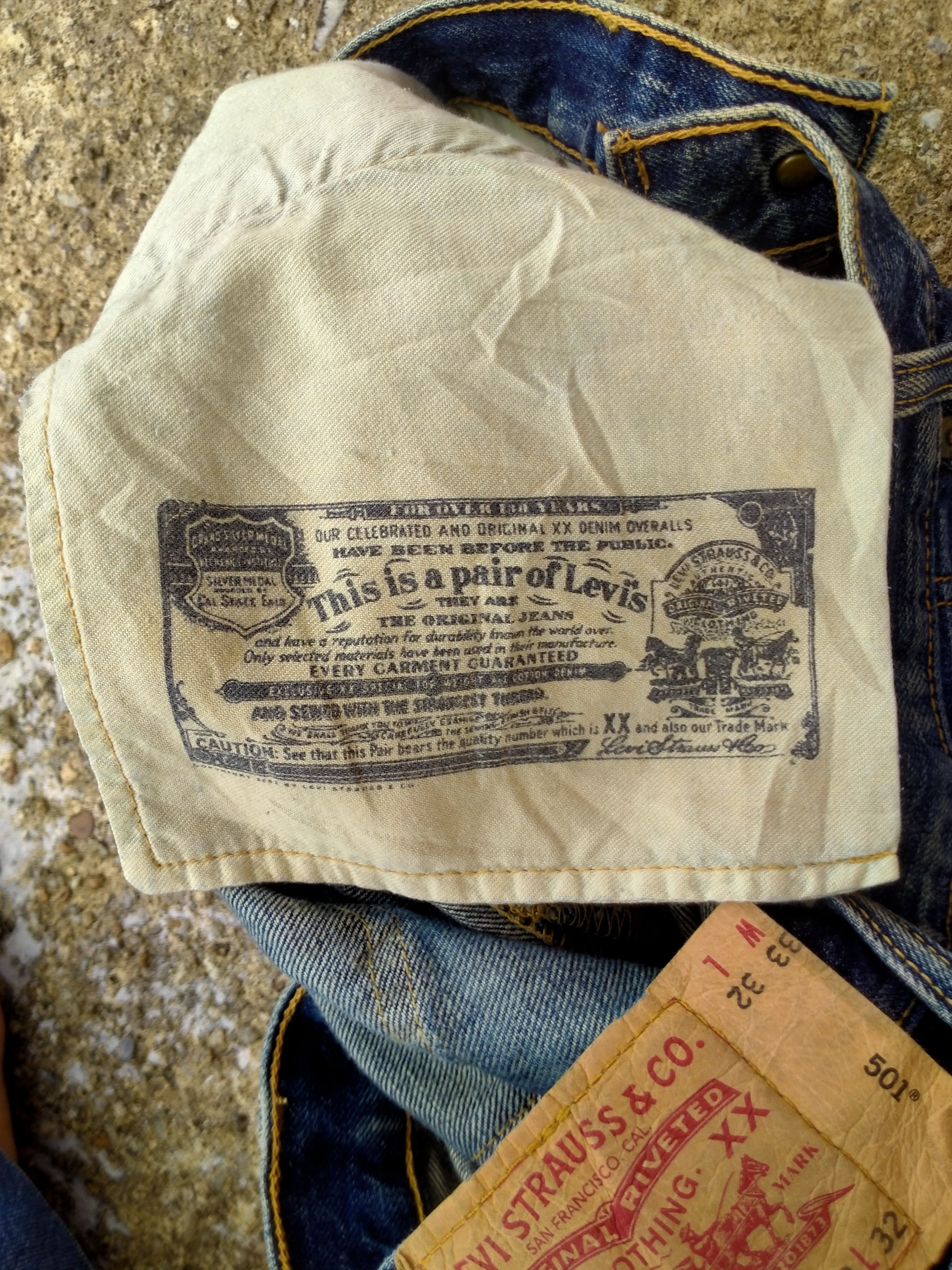 Levi's DISTRESSED LEVIS 501 BUTTON 359 DENIM Size US 33 - 8 Thumbnail