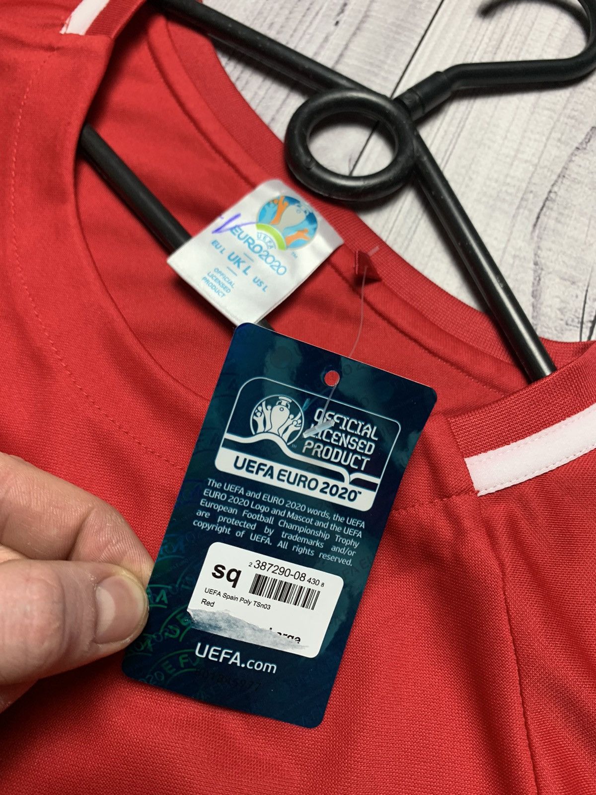 Other Spain soccer jersey Euro 2020 size L Size US L / EU 52-54 / 3 - 4 Thumbnail