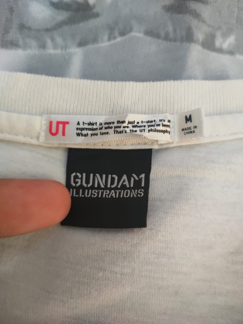 Anime Gundam Back print T Size US M / EU 48-50 / 2 - 3 Thumbnail