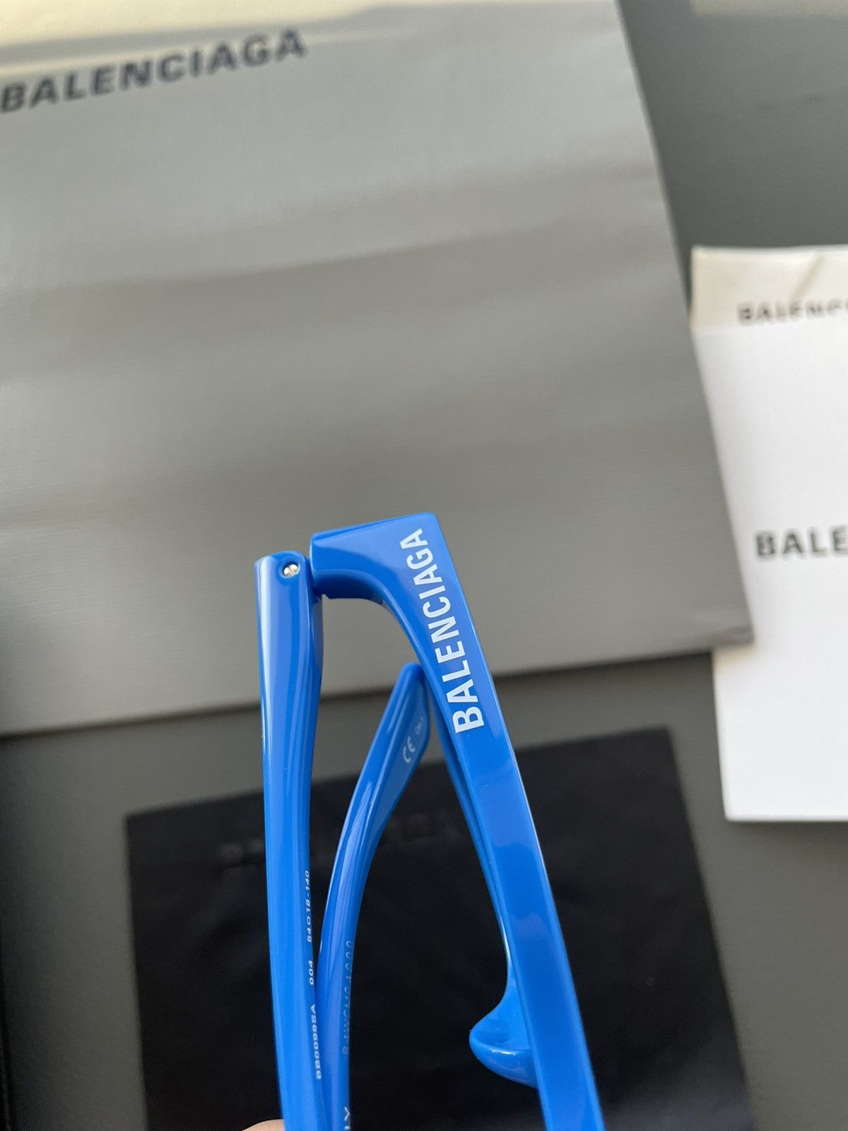 Balenciaga Runway Brand New Limited Edition Logo Minimalist Sunglasses Size ONE SIZE - 5 Thumbnail