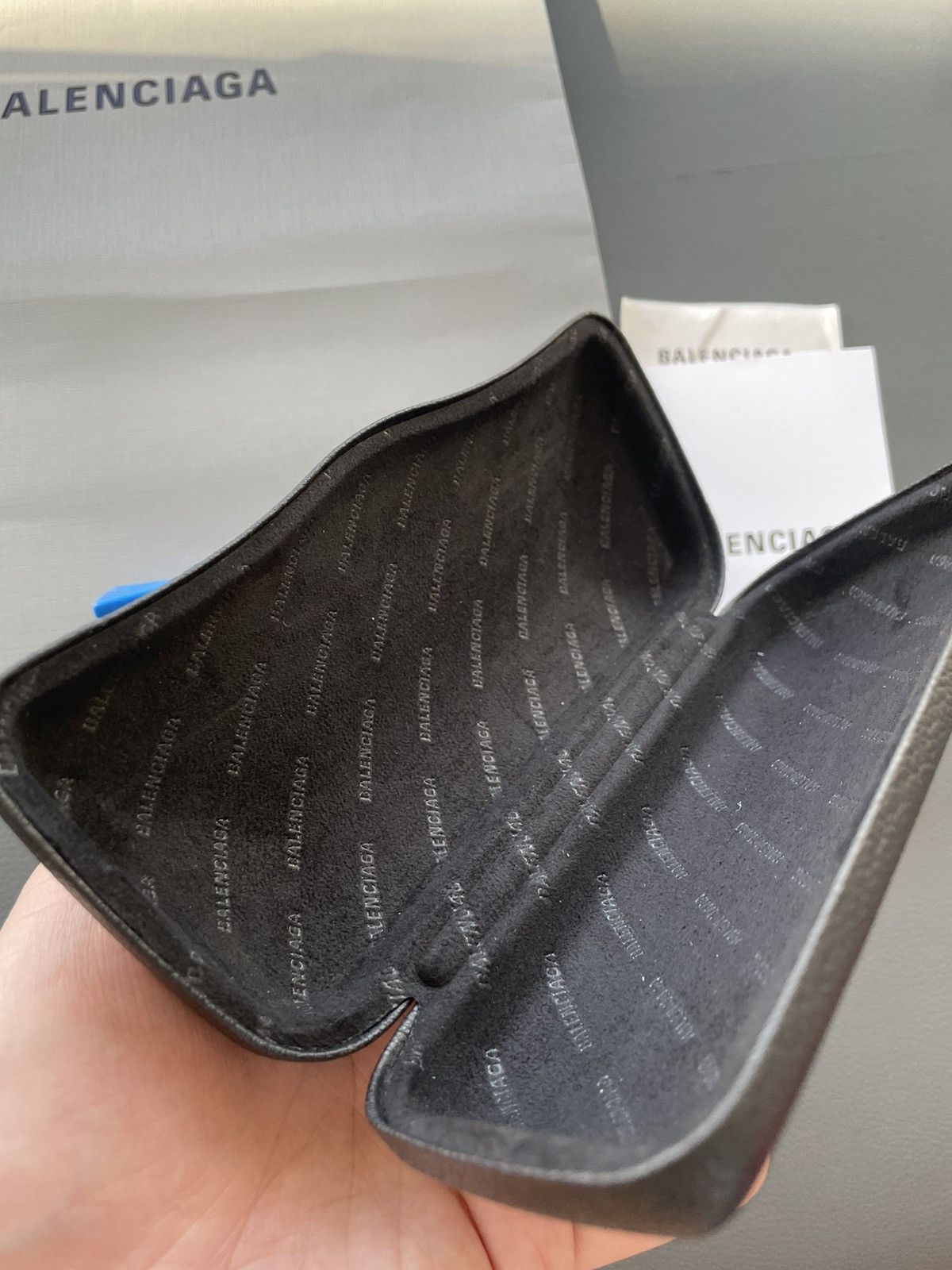 Balenciaga Runway Brand New Limited Edition Logo Minimalist Sunglasses Size ONE SIZE - 12 Thumbnail