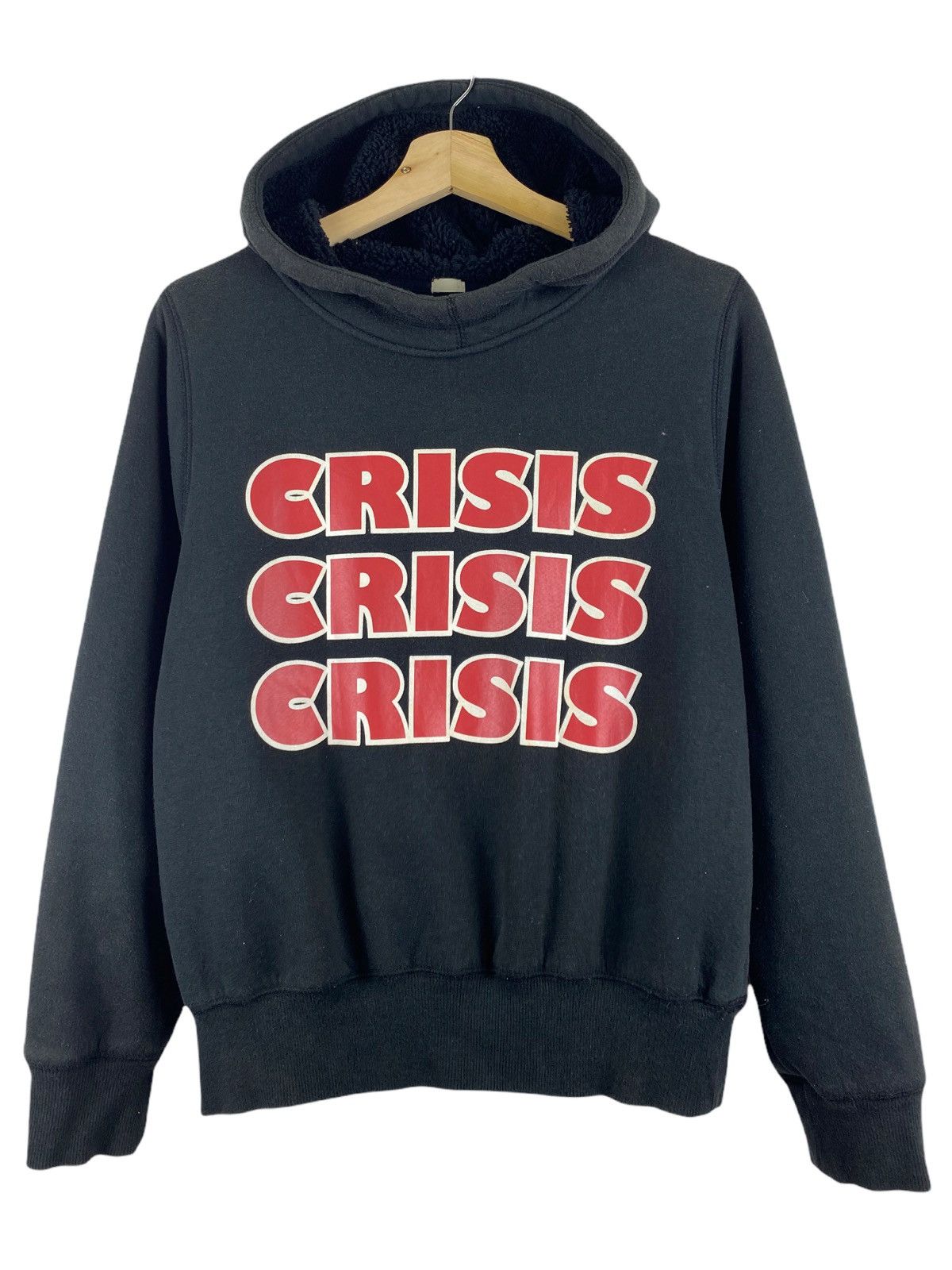 Japanese Brand × Uniqlo CRISIS CRISIS CRISIS HOODIE Size US L / EU 52-54 / 3 - 1 Thumbnail