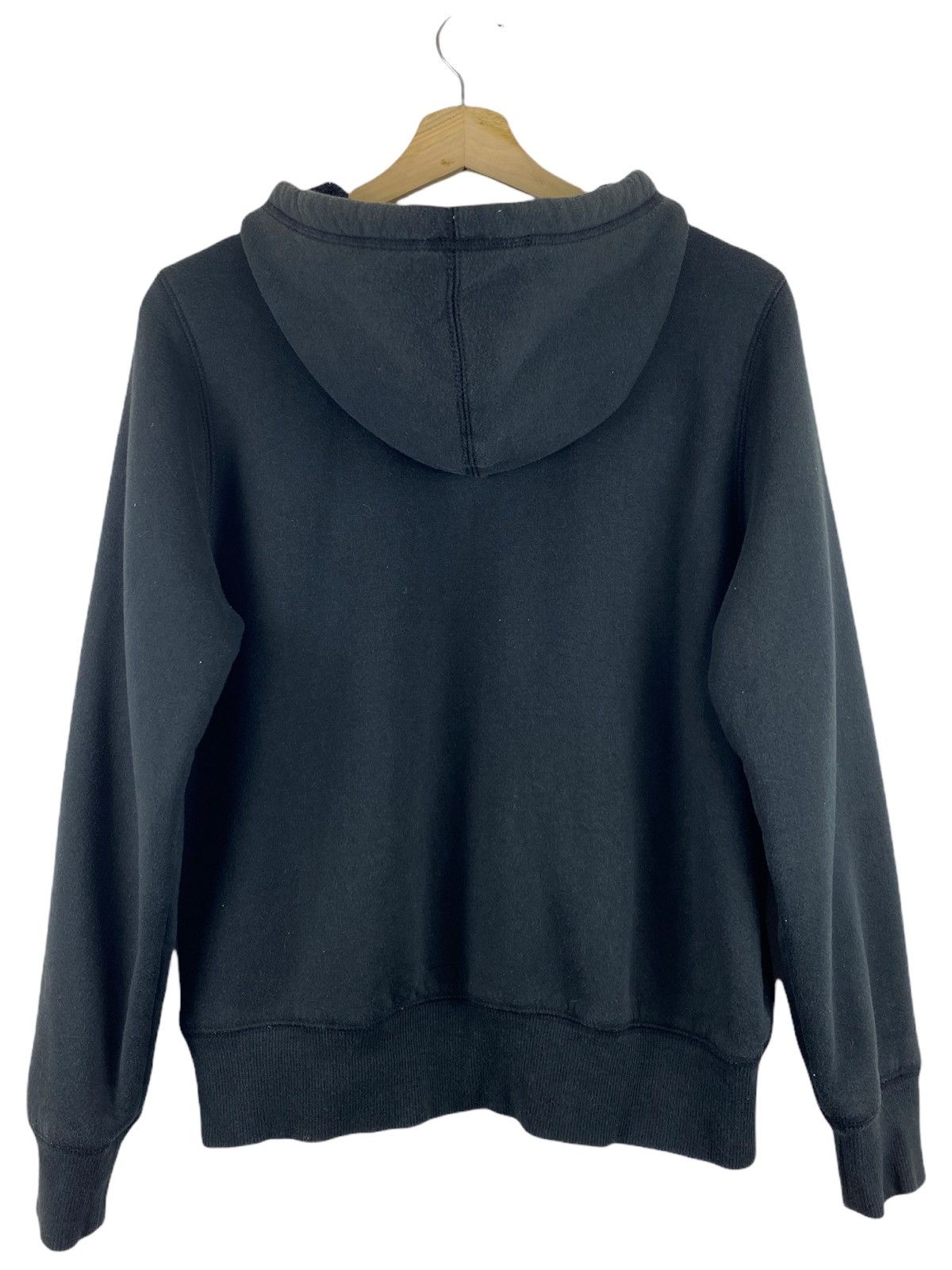 Japanese Brand × Uniqlo CRISIS CRISIS CRISIS HOODIE Size US L / EU 52-54 / 3 - 3 Thumbnail