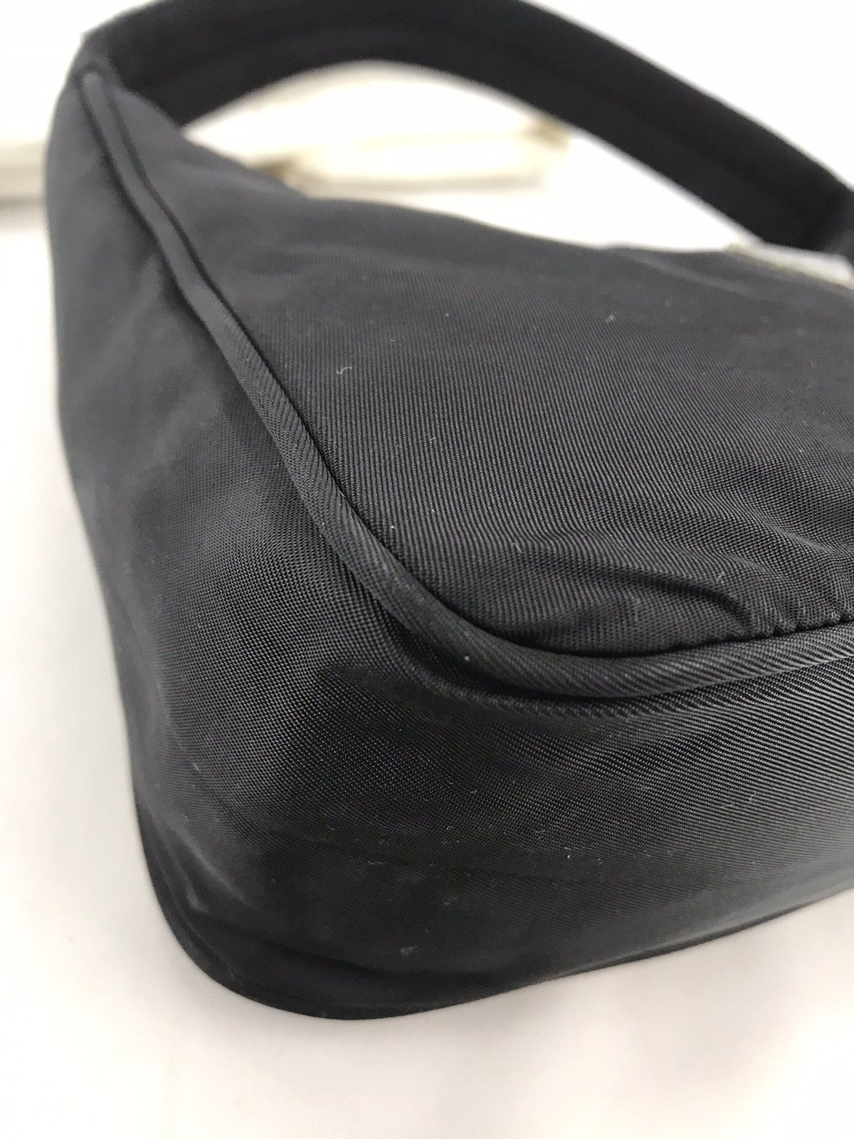 Prada 🔥Hot item🔥Auth Vintage Prada Nylon Hobo Black Size ONE SIZE - 14 Thumbnail