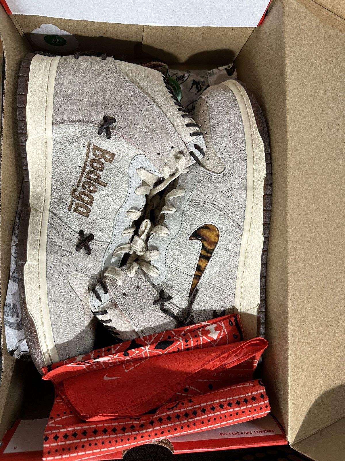 image of Sz 13 F&f Bodega x Nike Dunk High Sail Friends & Family Shoes in White, Men's