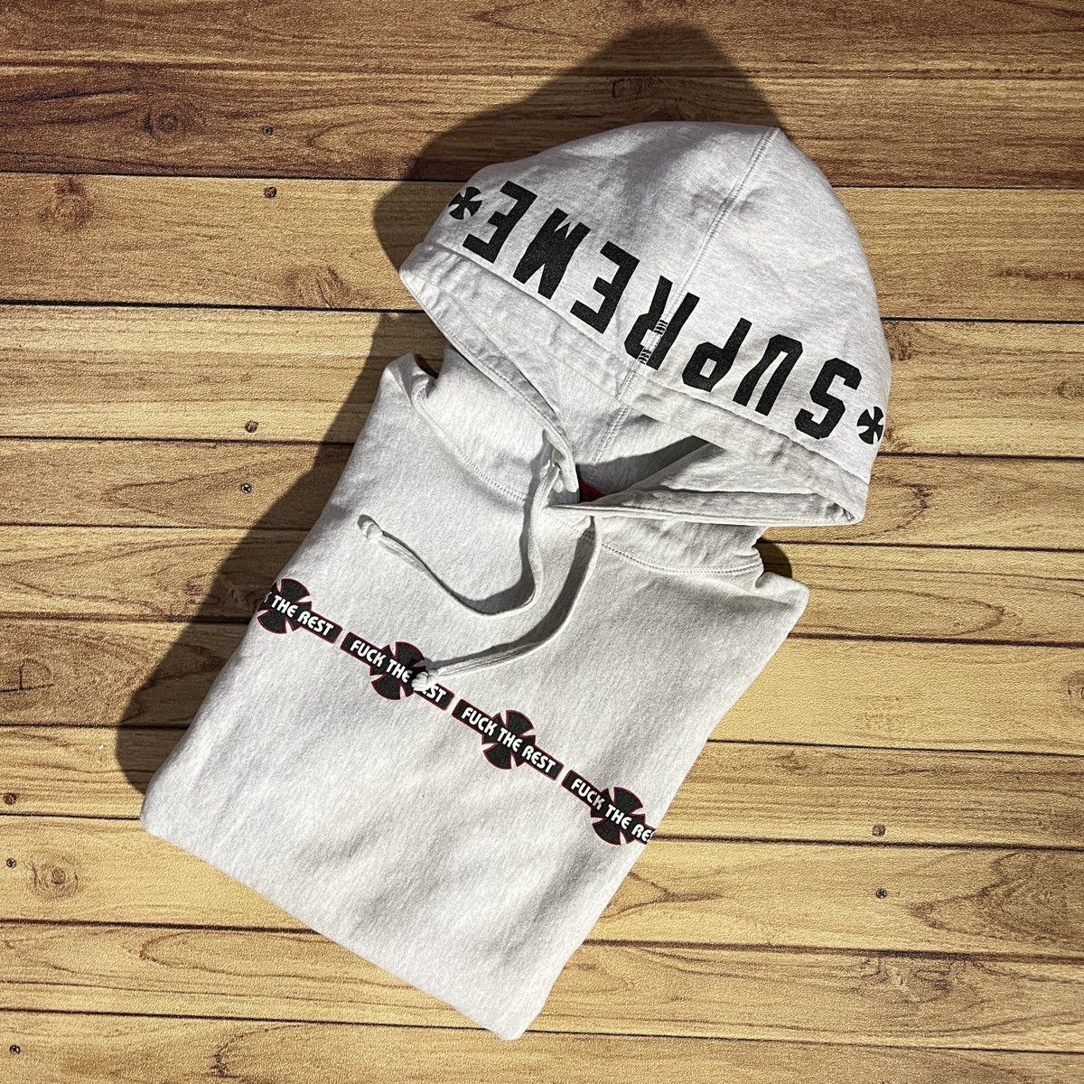 Supreme X Independent Hoodie Grailed