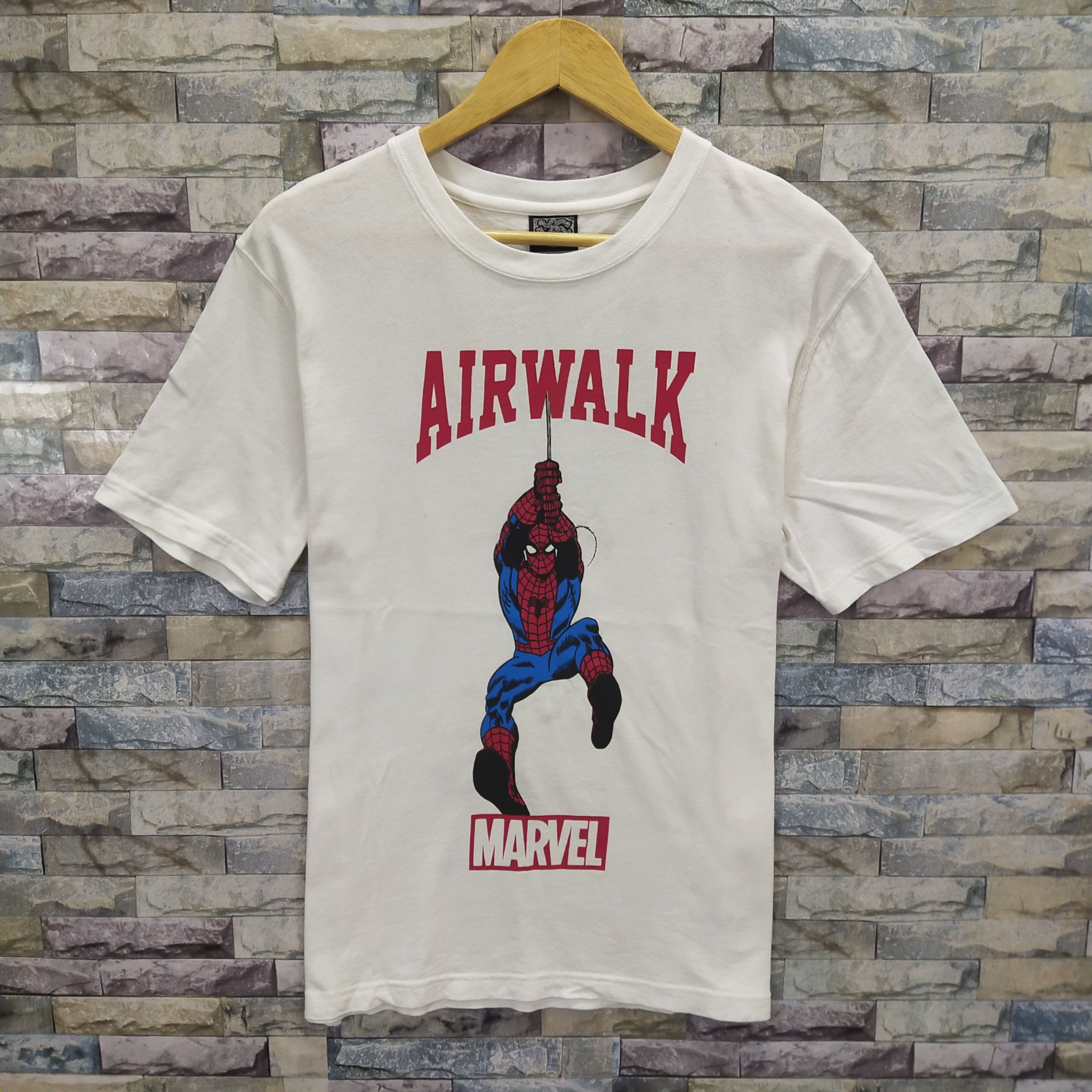 Airwalk × Marvel Comics Airwalk x Marvel Spiderman Rare Tee Size US M / EU 48-50 / 2 - 1 Thumbnail