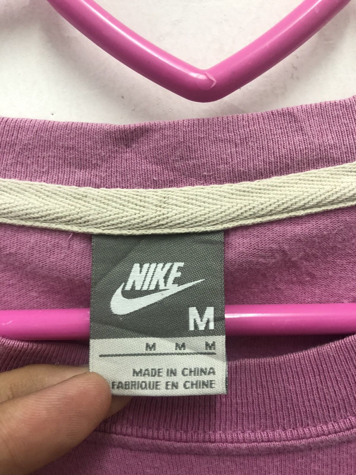 Nike Rare NIKE Spell Out Shirt Size US M / EU 48-50 / 2 - 5 Thumbnail