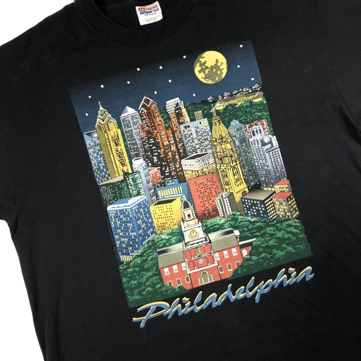 Vintage Vintage t-shirt tee retro 90s black USA Philadelphia Size US XL / EU 56 / 4 - 5 Thumbnail