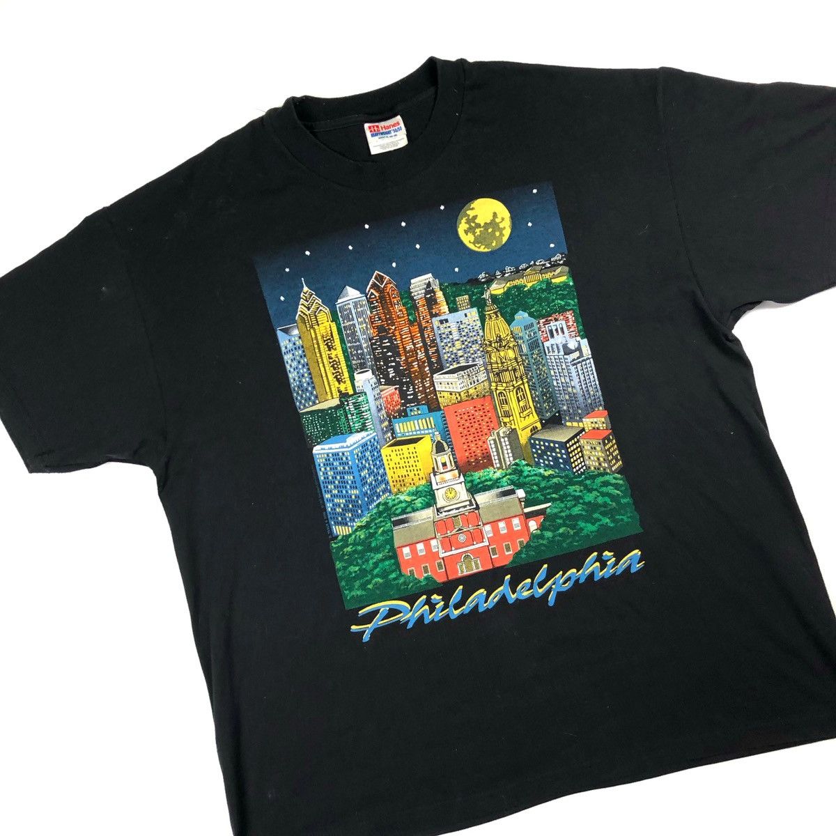 Vintage Vintage t-shirt tee retro 90s black USA Philadelphia Size US XL / EU 56 / 4 - 7 Thumbnail