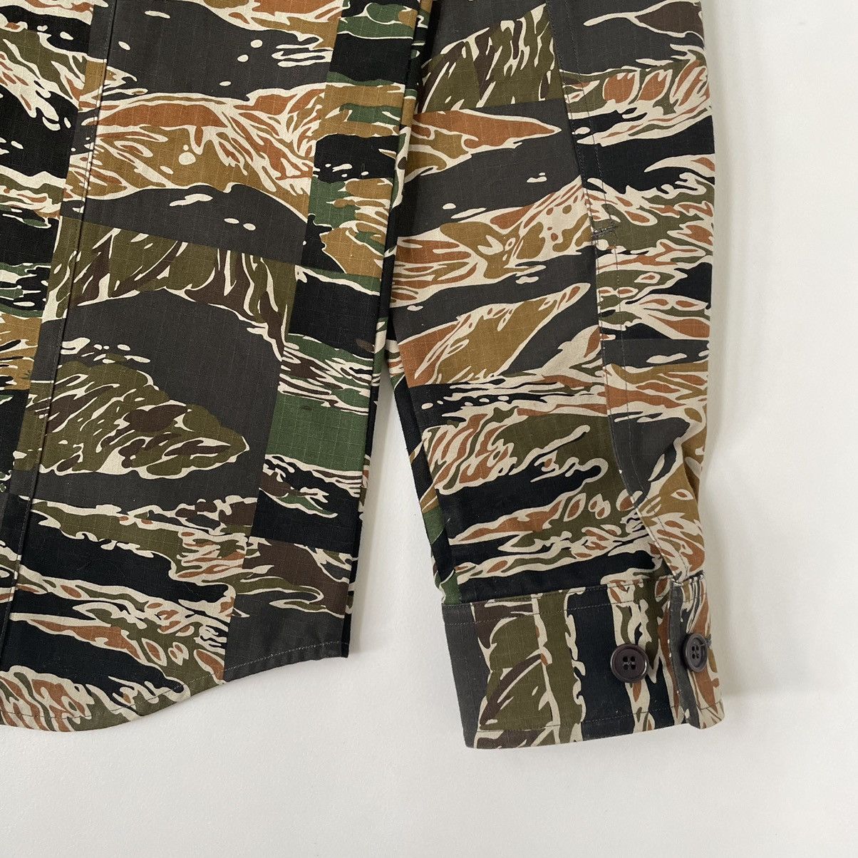 Dries Van Noten S/S 20 ‘Patchwork Tiger Camo’ Shirt Size US M / EU 48-50 / 2 - 12 Thumbnail