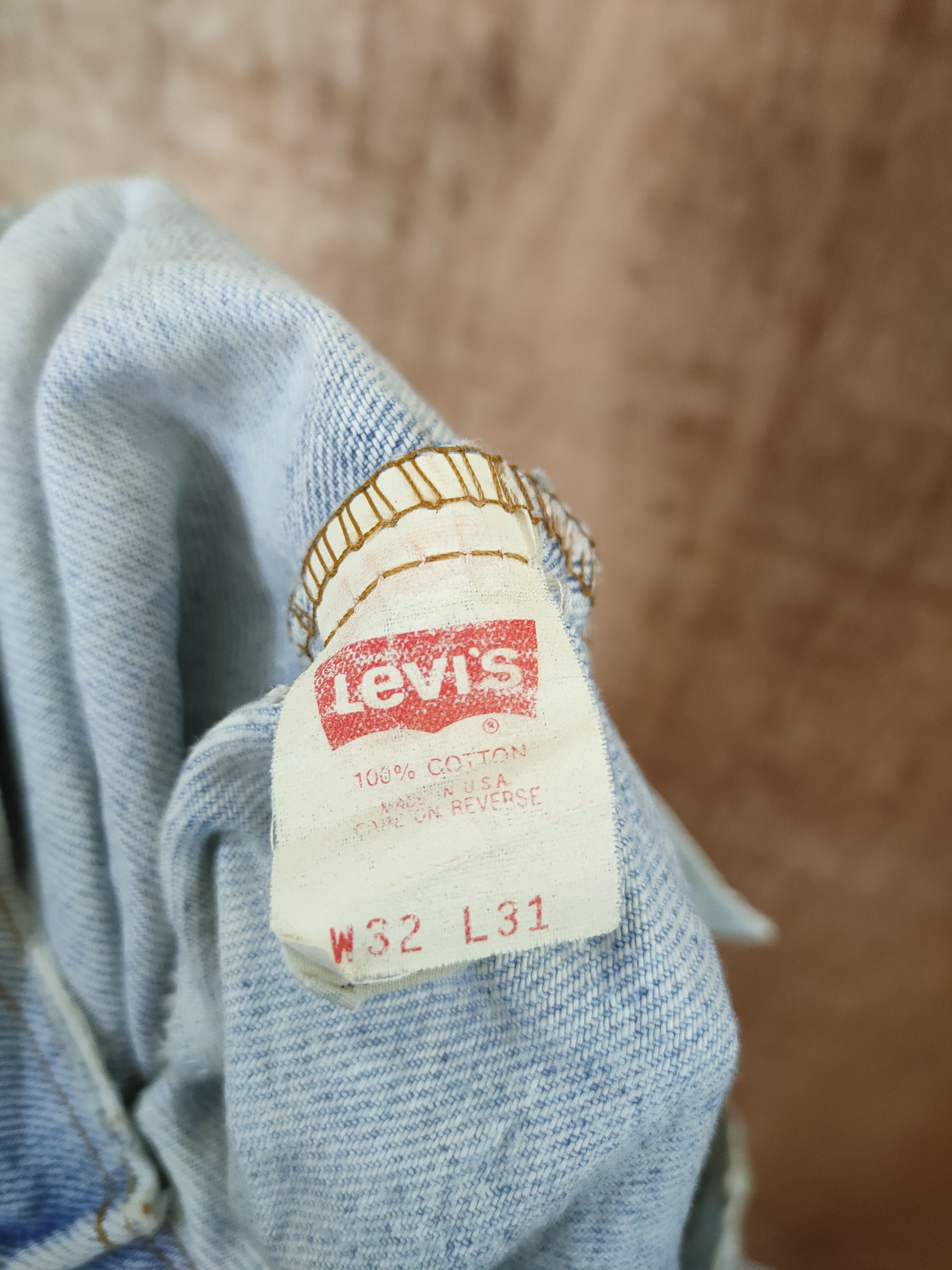 Levi's DL Levis vintage distressed thrashed denim jeans #46-394 Size US 31 - 12 Thumbnail