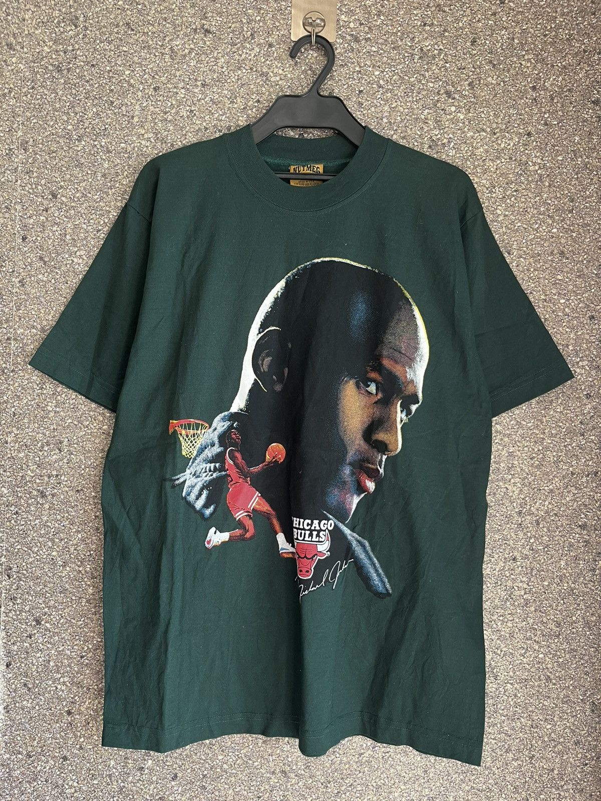 image of Band Tees x Made In USA Chicago Bulls Ft85 in Green, Men's (Size Large)