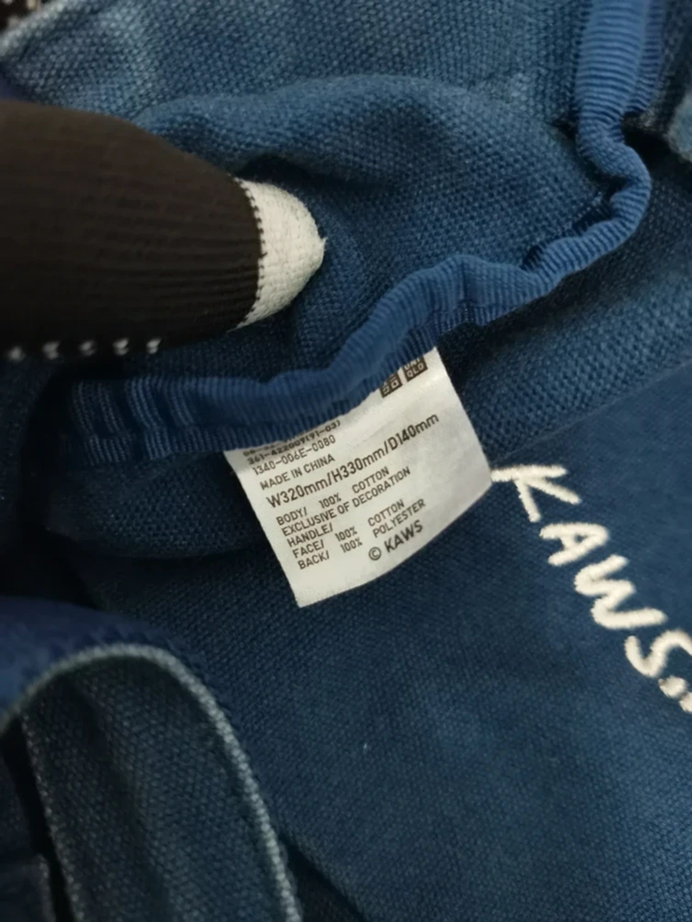 Kaws Kaws Tote Bag Blue Japan Designer OriginalFake. Size ONE SIZE - 3 Thumbnail