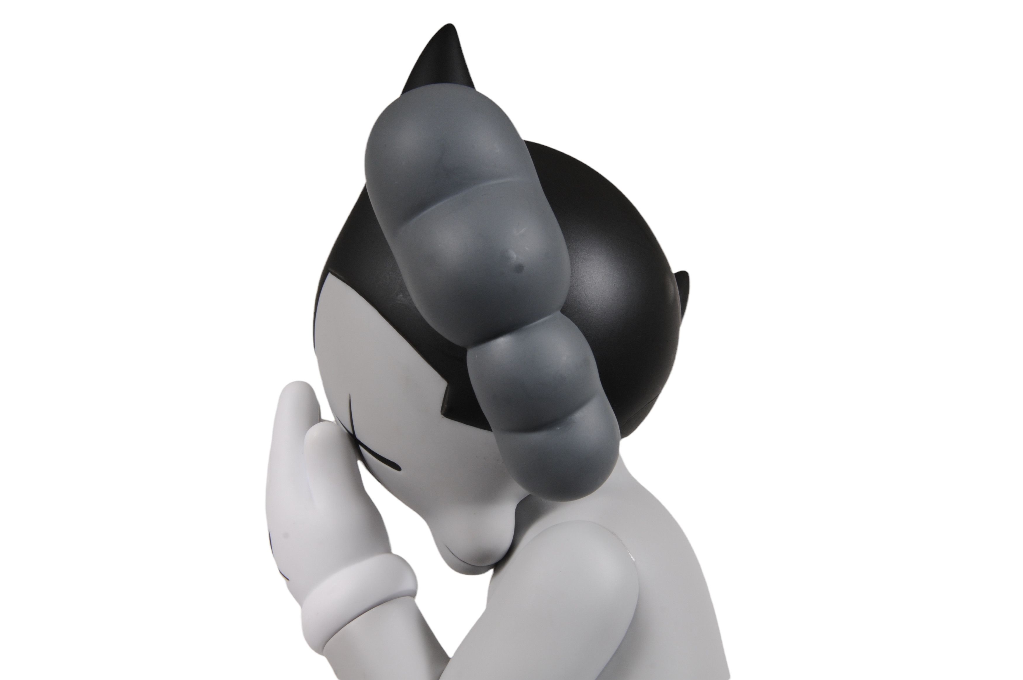 Kaws × Medicom Toy × Original Fake Grey Astro Boy Vinyl Figure Size ONE SIZE - 10 Thumbnail