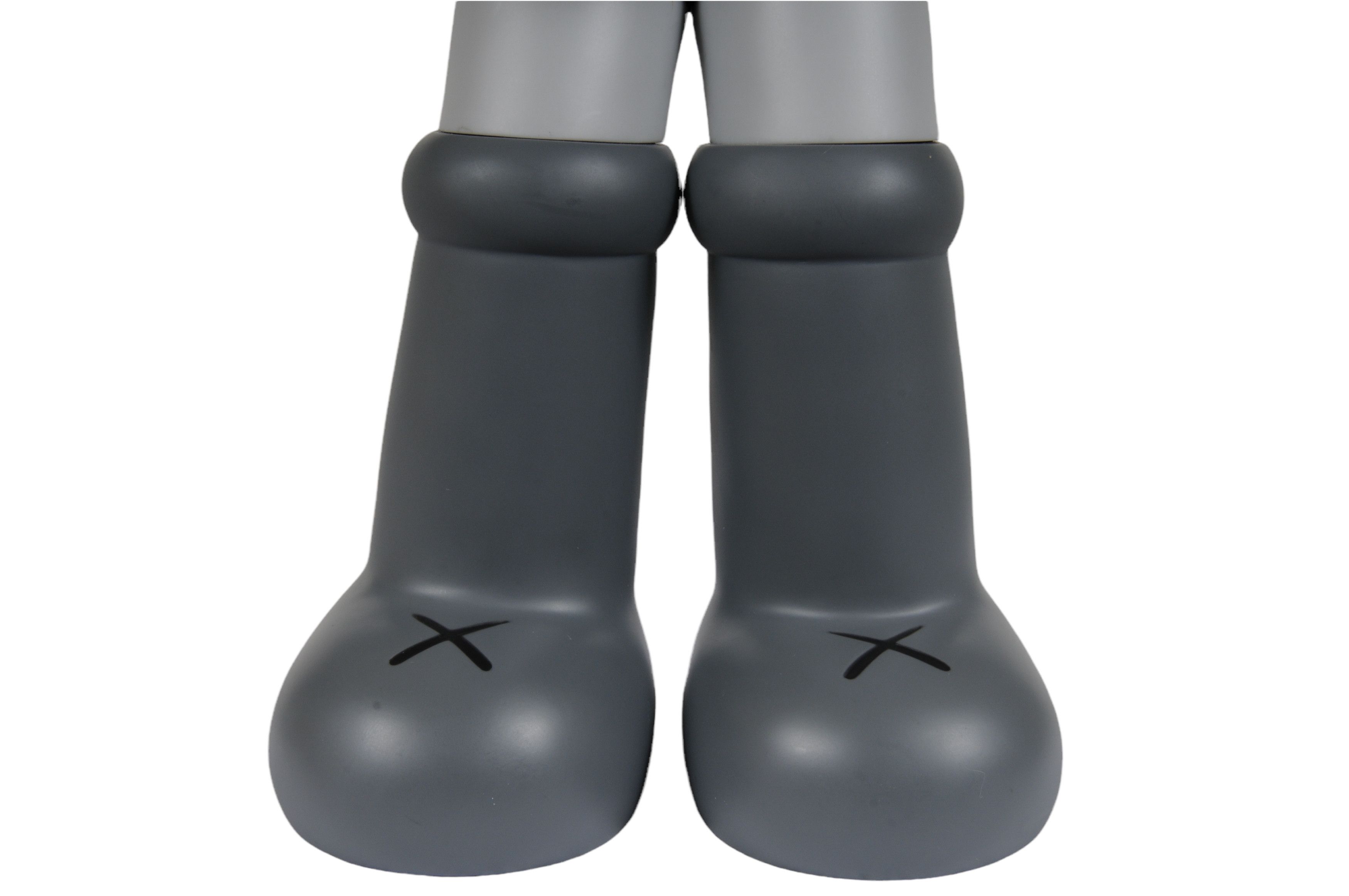 Kaws × Medicom Toy × Original Fake Grey Astro Boy Vinyl Figure Size ONE SIZE - 4 Thumbnail
