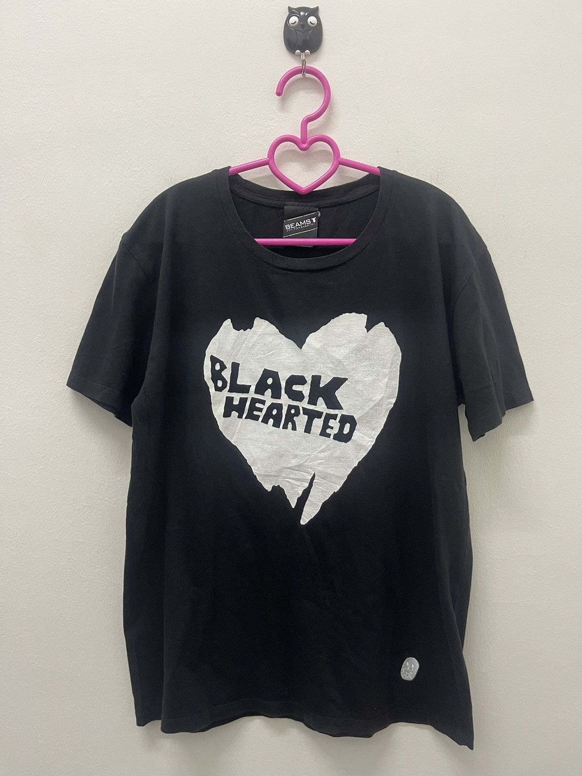 Beams Plus Rare Vintage BEAMS Black Hearted Black Humour Tee Size US L / EU 52-54 / 3 - 1 Thumbnail