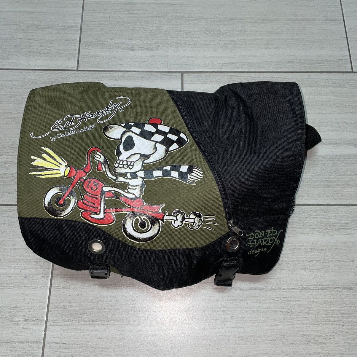 Christian Audigier × Ed Hardy × Vintage Vintage Ed Hardy 13 Side Bag Size ONE SIZE - 1 Thumbnail