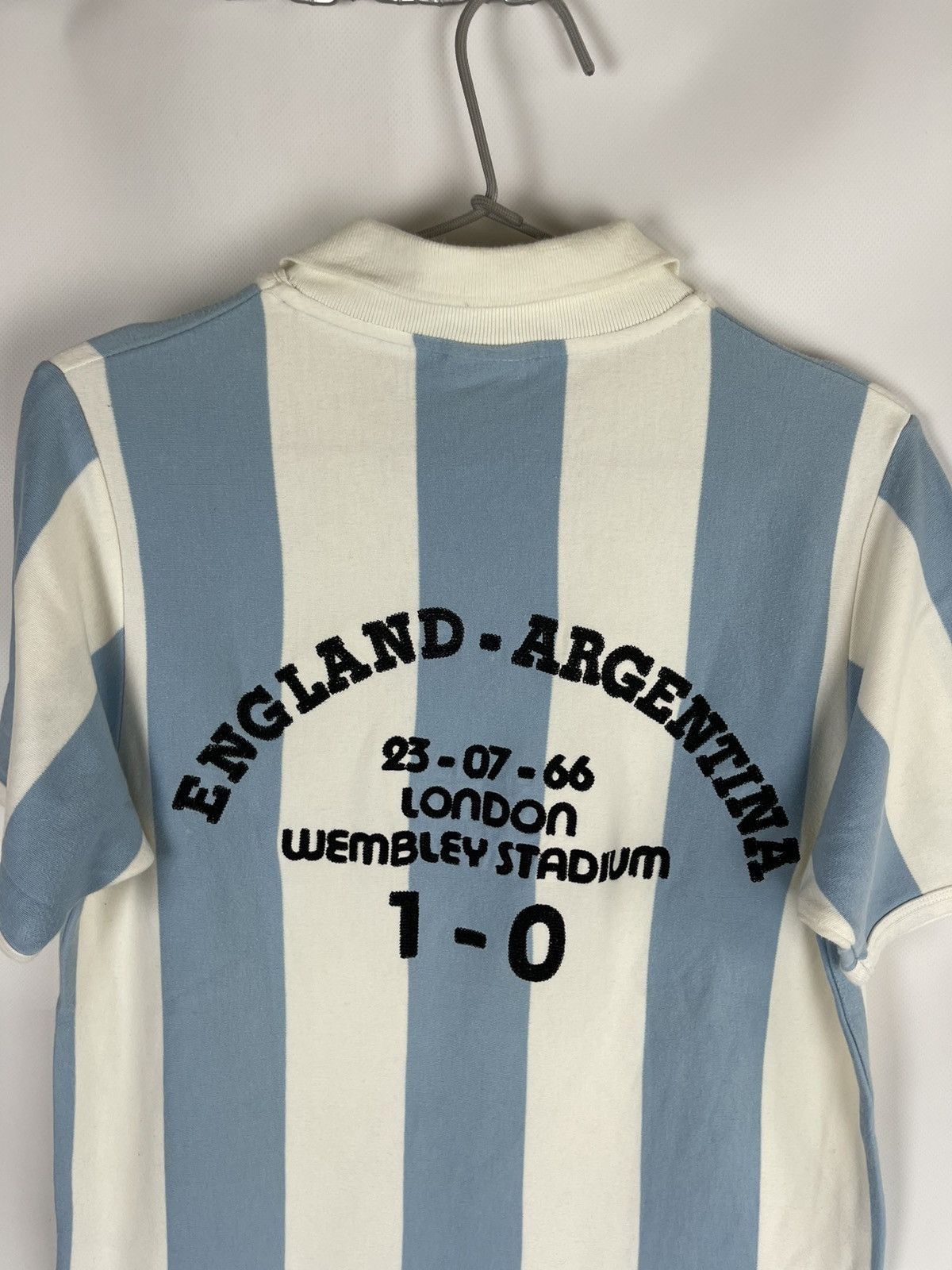 Umbro Umbro Argentina vintage 90s 1966 stadium match home soccer Size US L / EU 52-54 / 3 - 10 Thumbnail